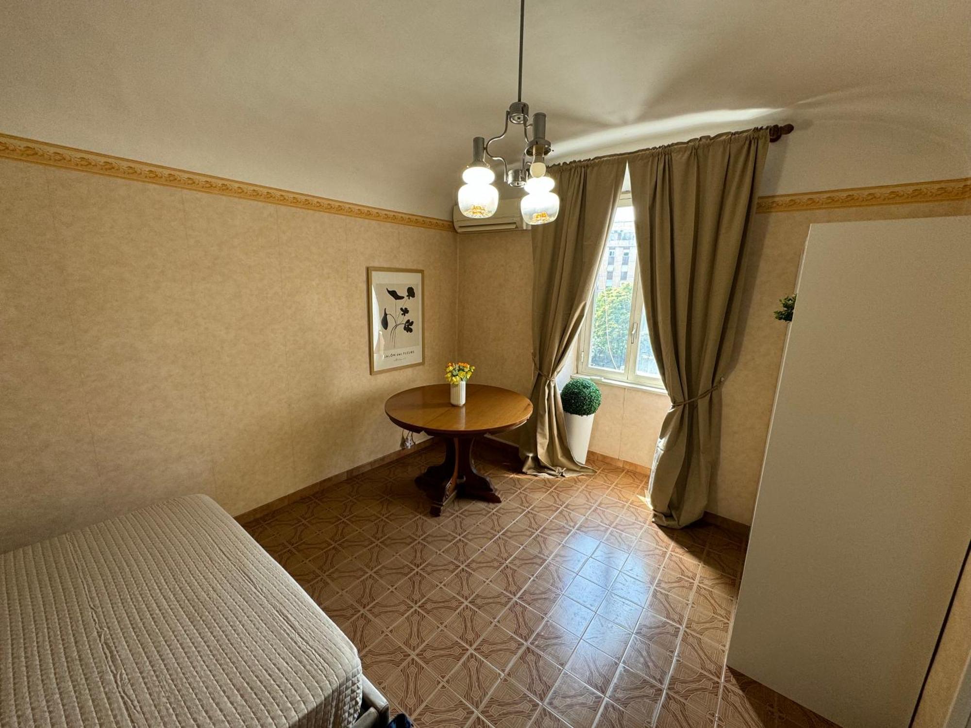 Campani Termini Apartment