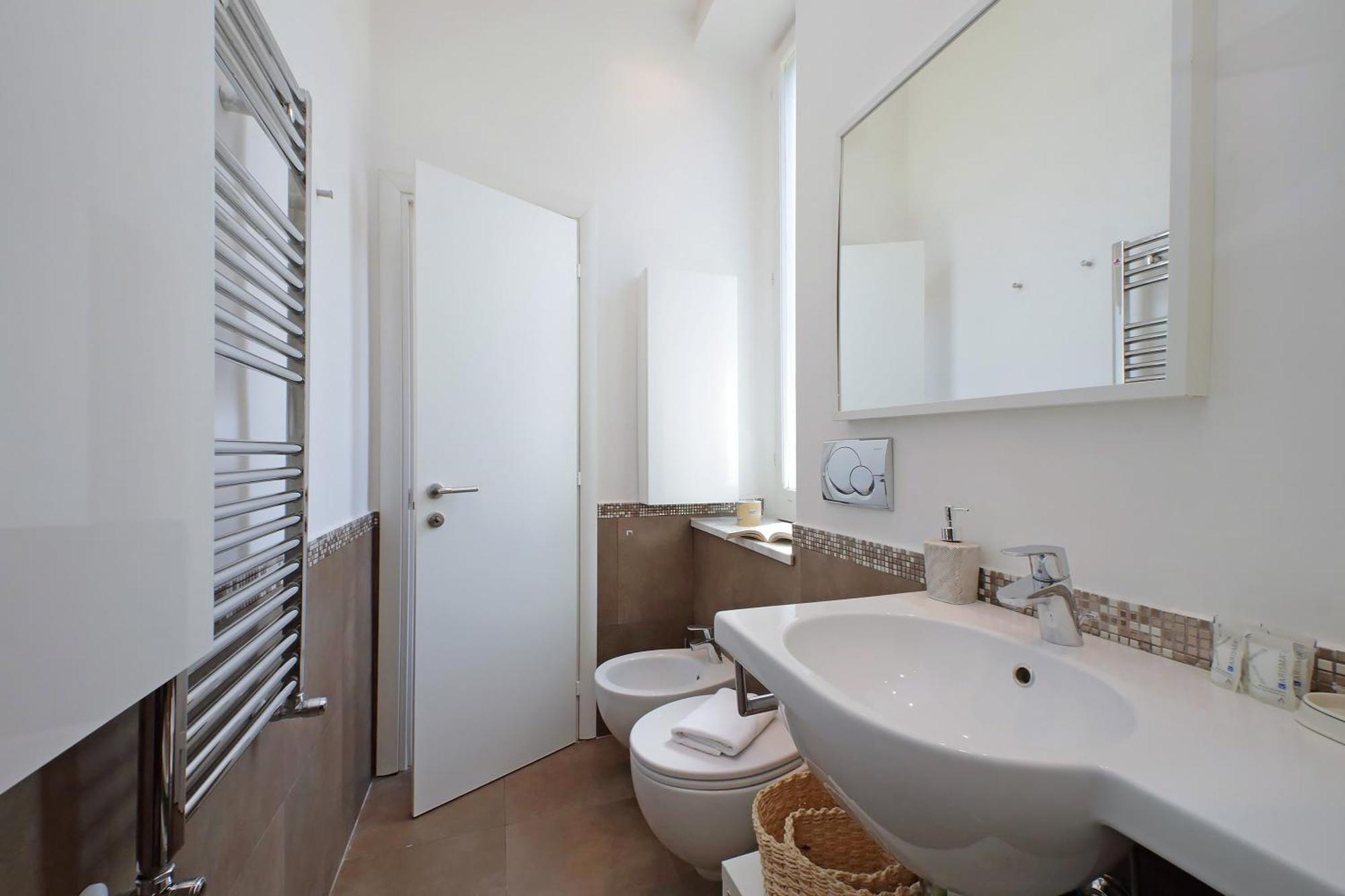 4bnb - Angelo Emo Apartment Rome