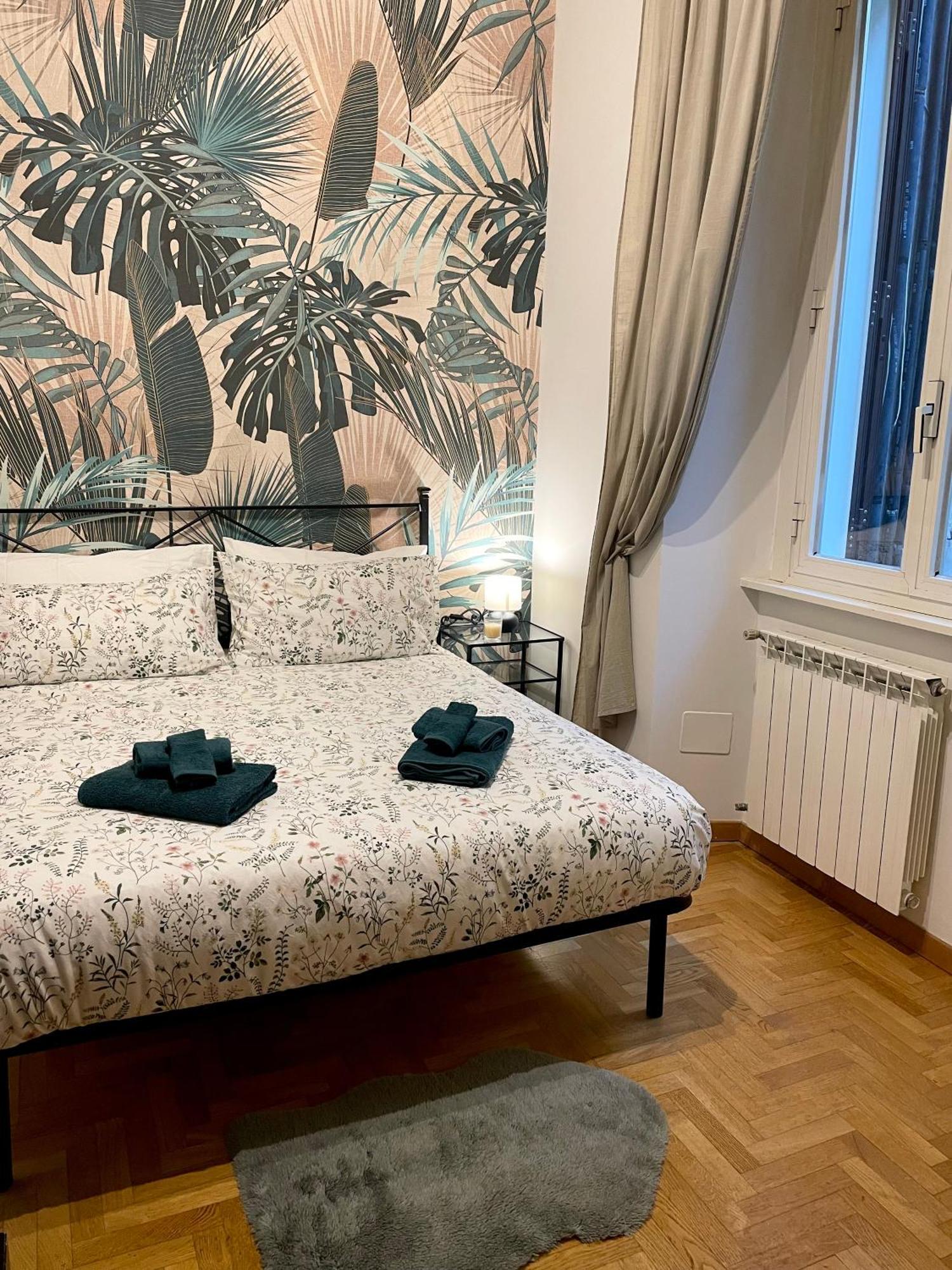 Aurora House - Accogliente A Barberini Apartment