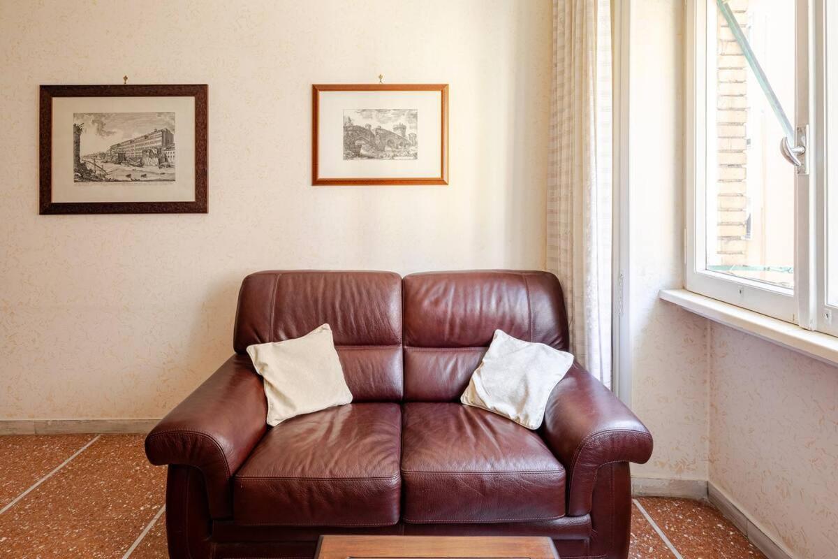 A Casa Di Stefania Homestay Rome