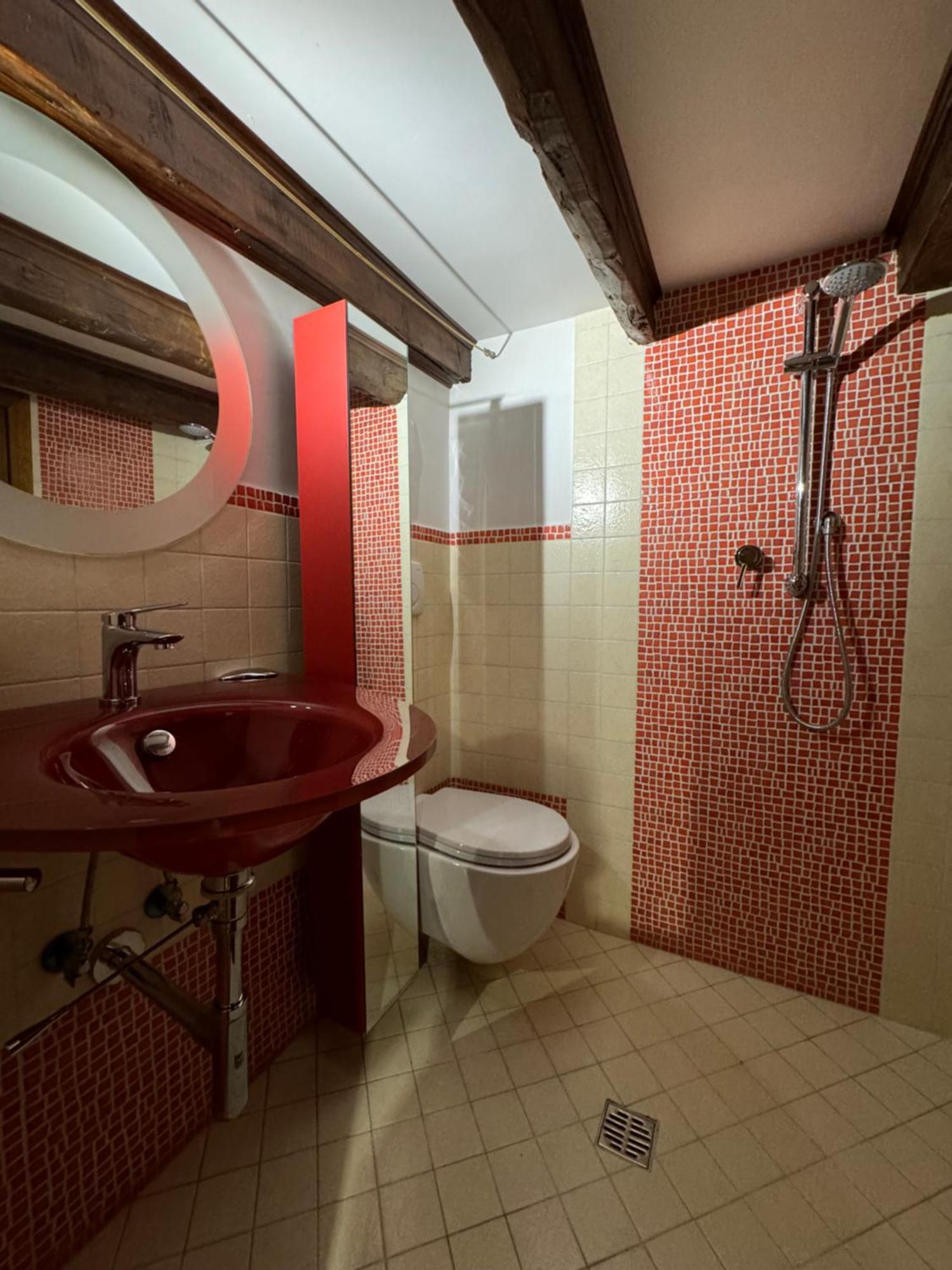 Al 25 Trastevere, Rome