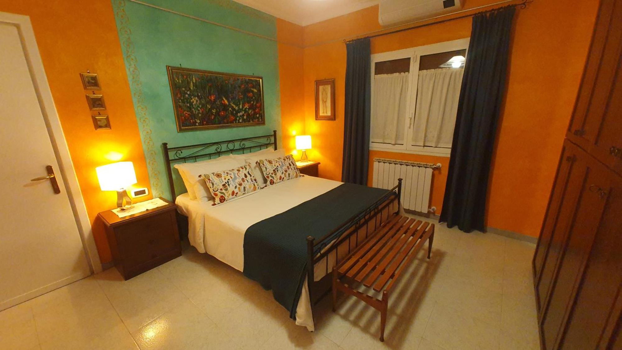 Apartamento Lilli Urban Garden - Private Garden And Reserved Free Parking In Detached House Surrounded By The Greenery Of