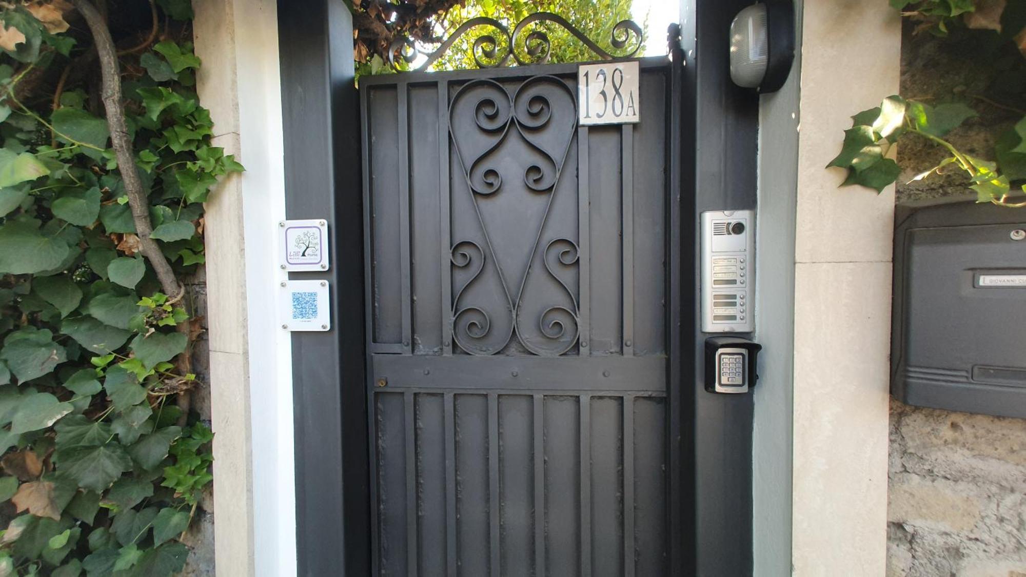 Lilli Urban Garden - Private Garden And Reserved Free Parking In Detached House Surrounded By The Greenery Of * Rome