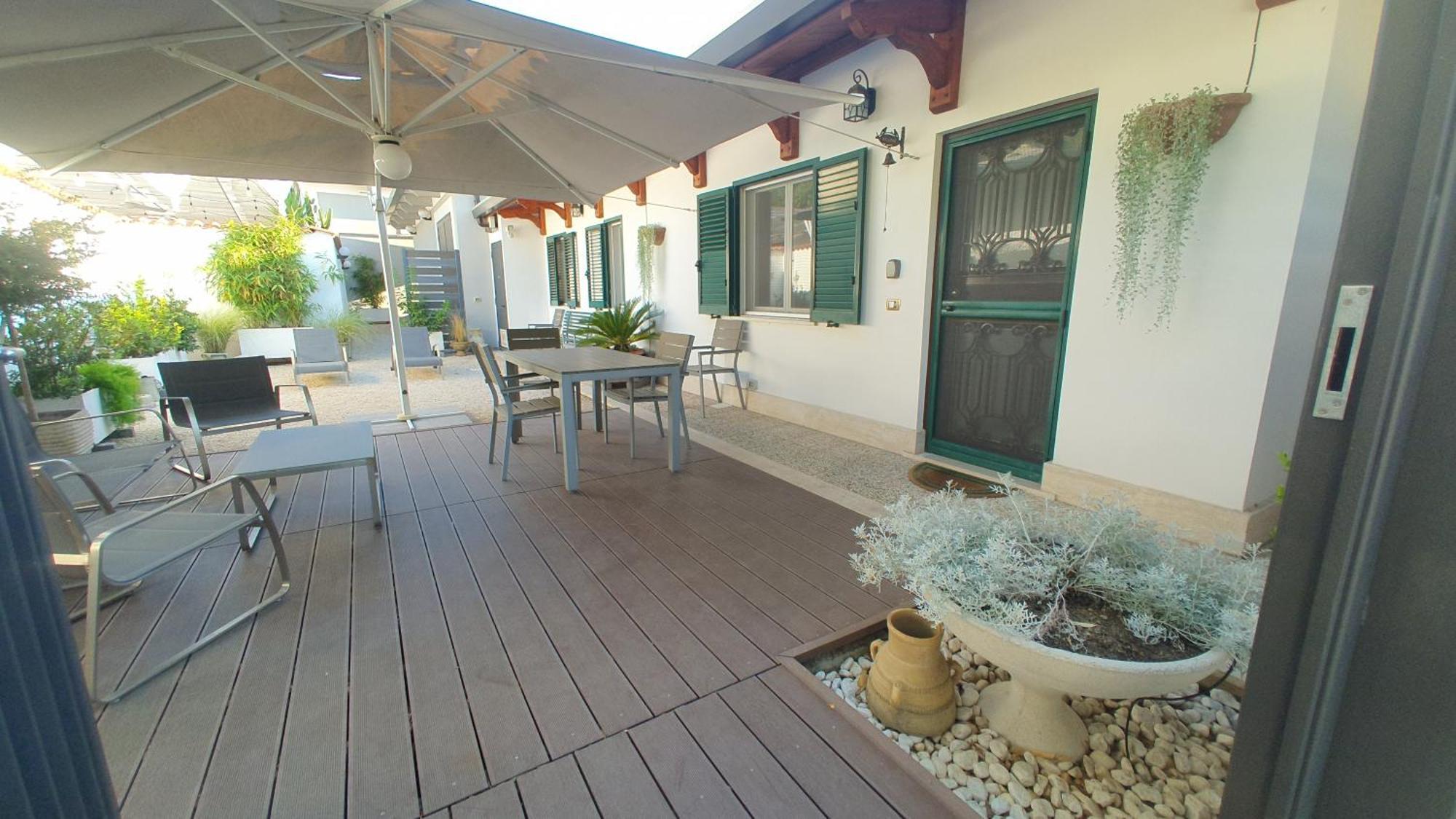 Lilli Urban Garden - Private Garden And Reserved Free Parking In Detached House Surrounded By The Greenery Of Rome