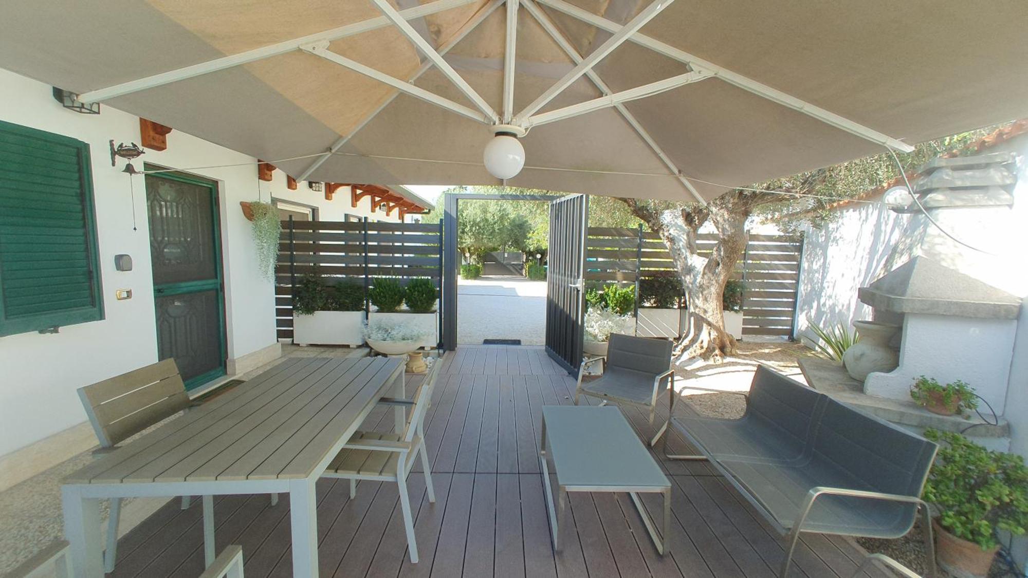 Apartment Lilli Urban Garden - Private Garden And Reserved Free Parking In Detached House Surrounded By The Greenery Of *