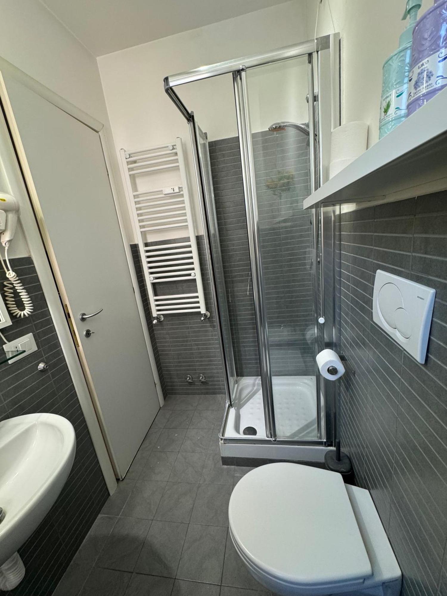 Tiburtina Suites, 2* Rome