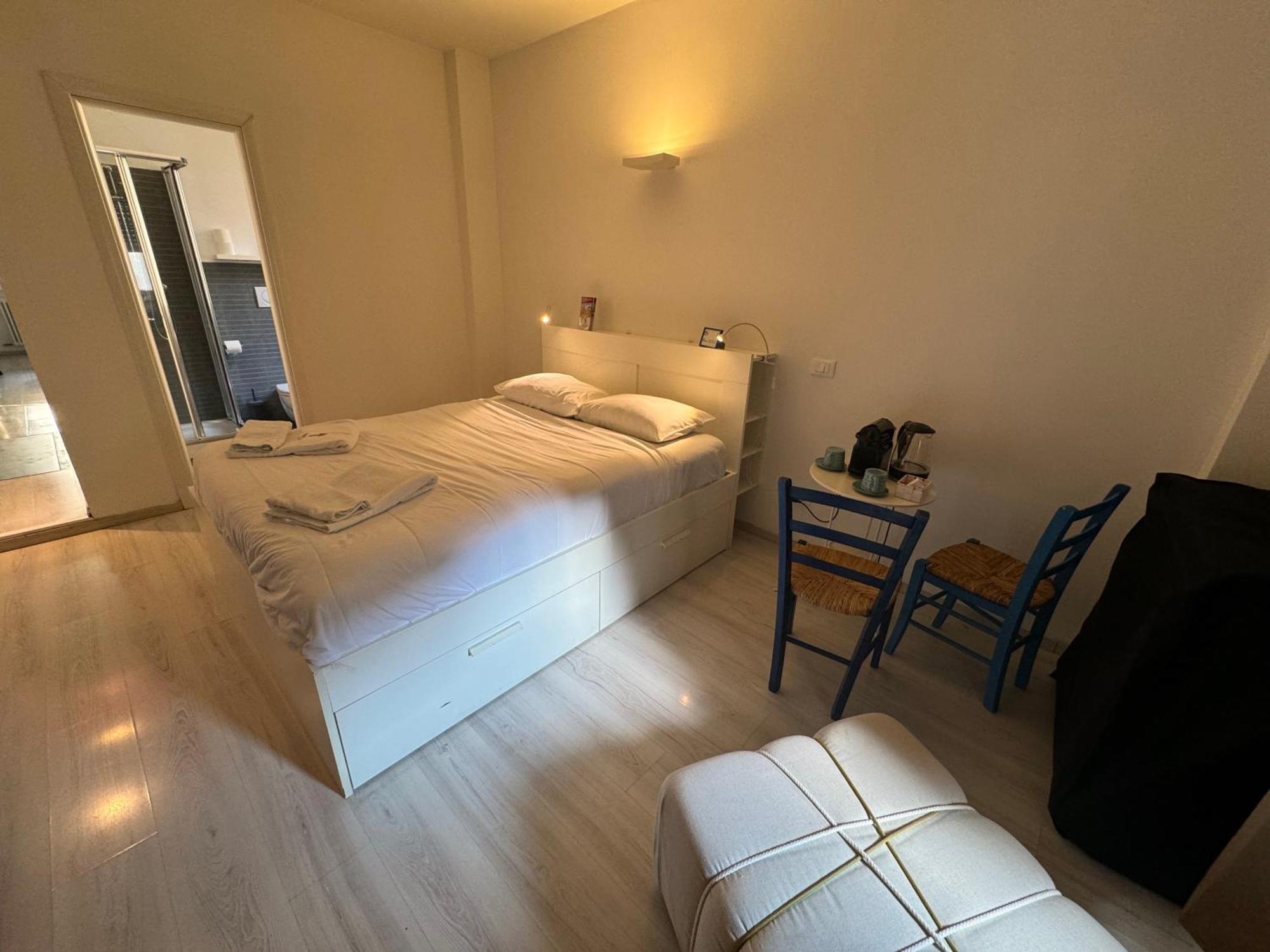 Tiburtina Suites, Gasthuis 2*