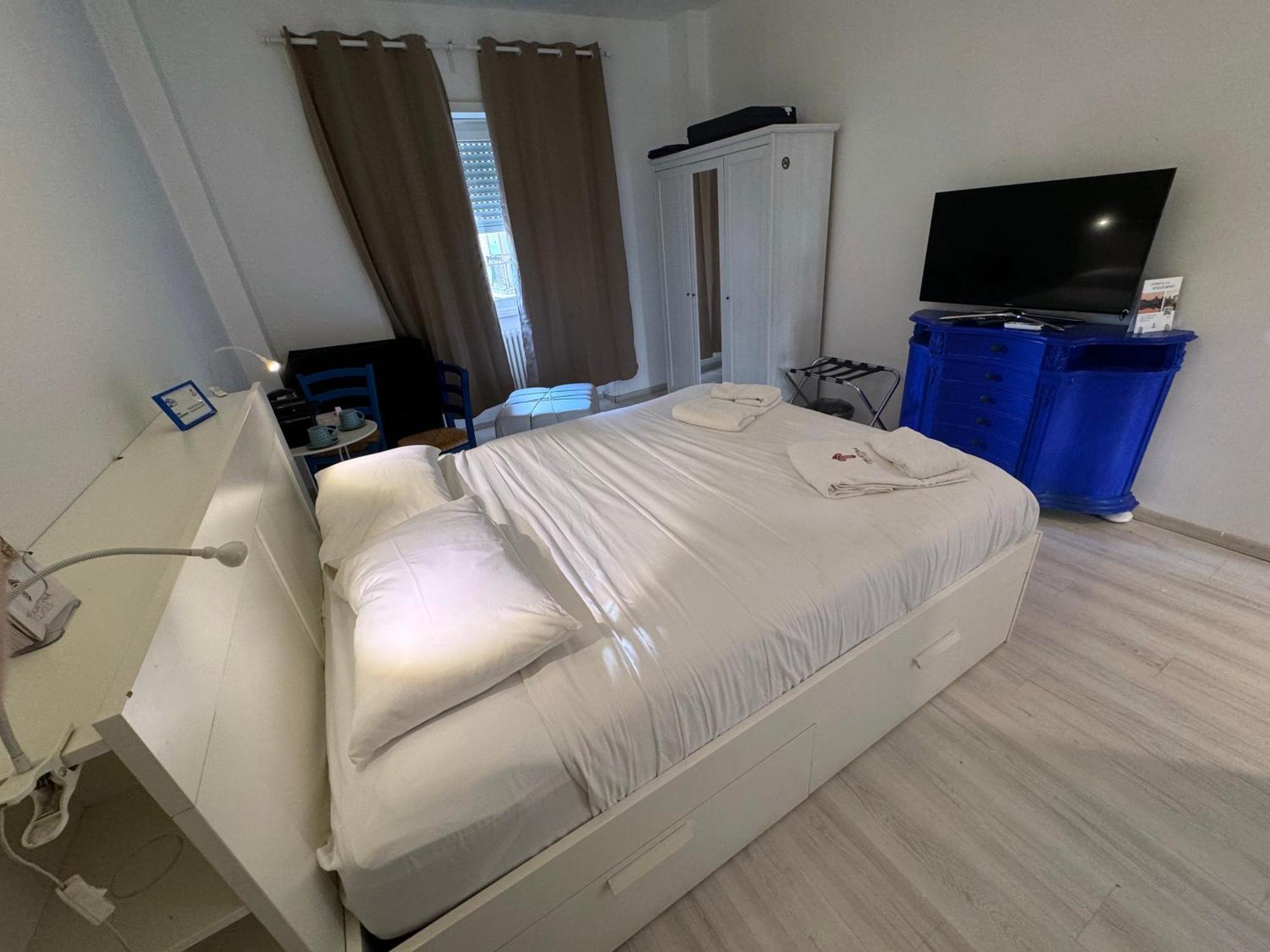 Tiburtina Suites, Guest house