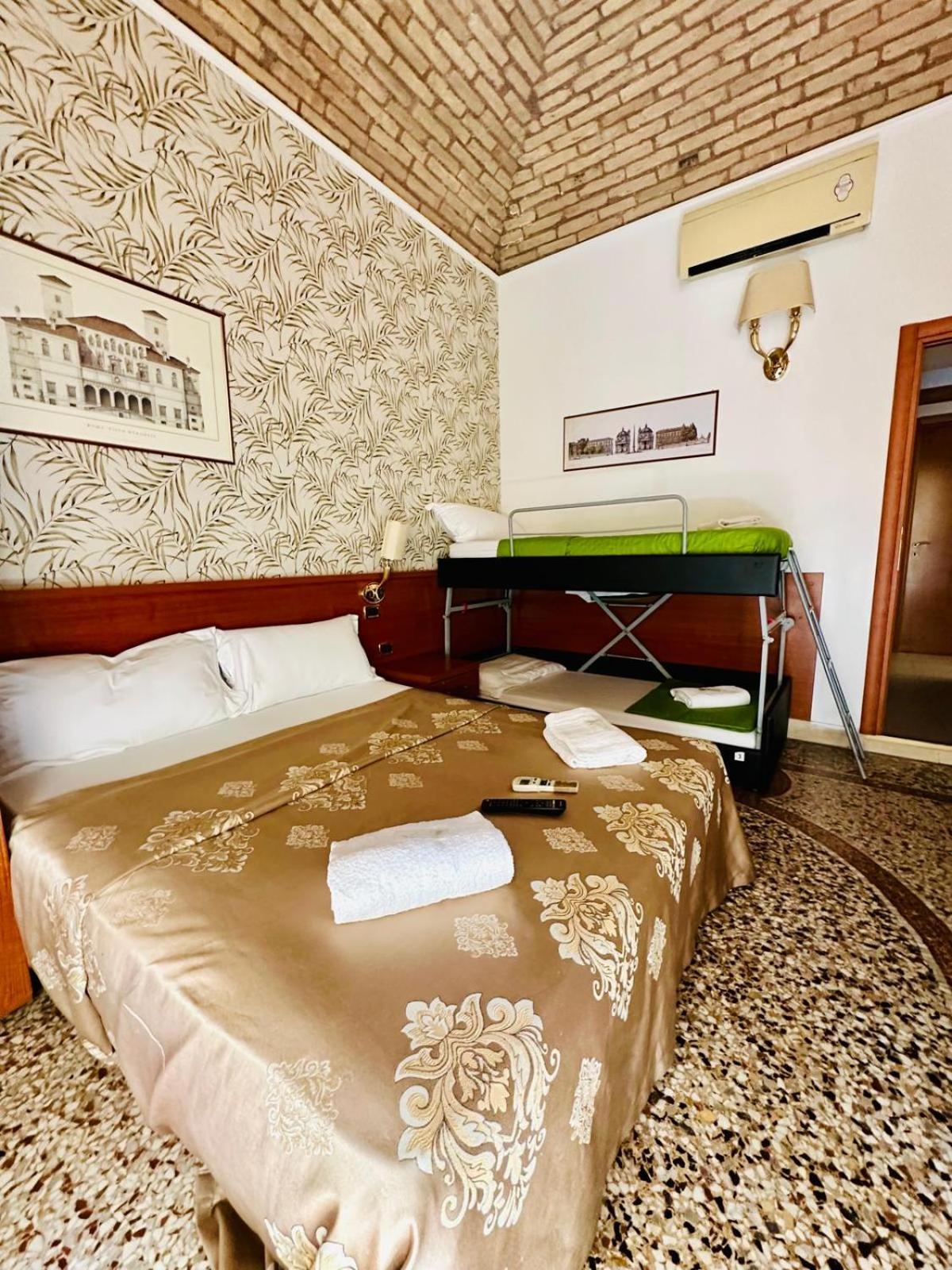Station Guest house *