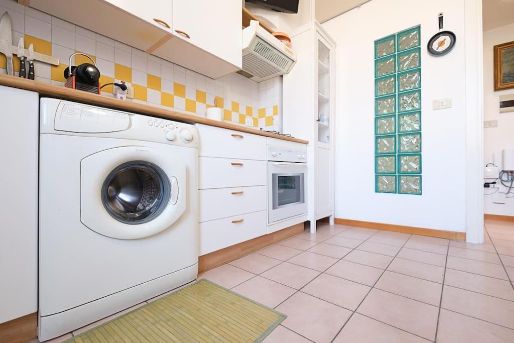 Ht Mama Bilo Vatican Area Apartment
