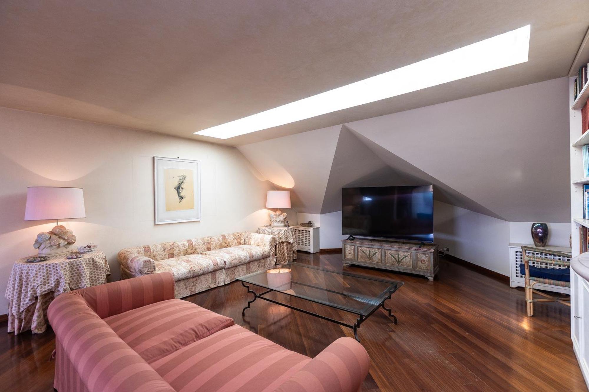 La Gallese By In Apartment *