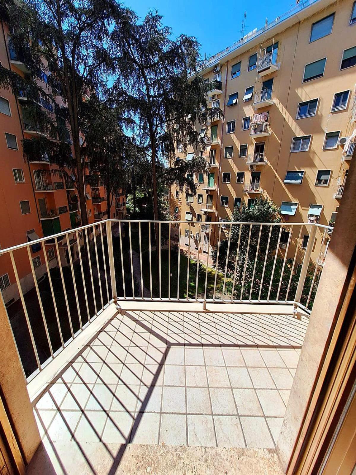 Apartamento Casa Macondo Vicino Metro A Roma