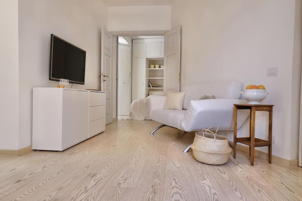 Panoramic Quirinal Penthouse Appartement