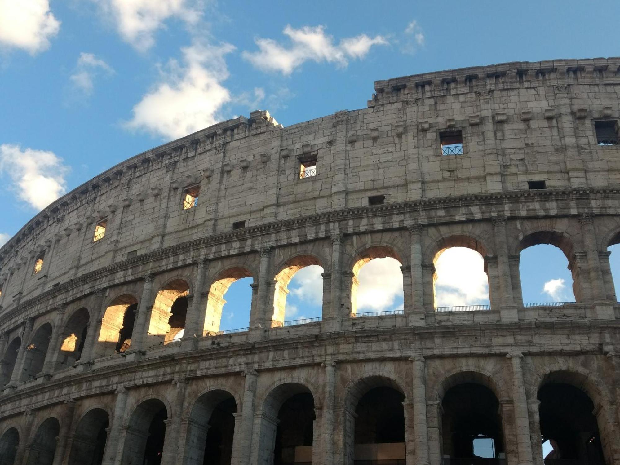 Apartment Re Di Rome