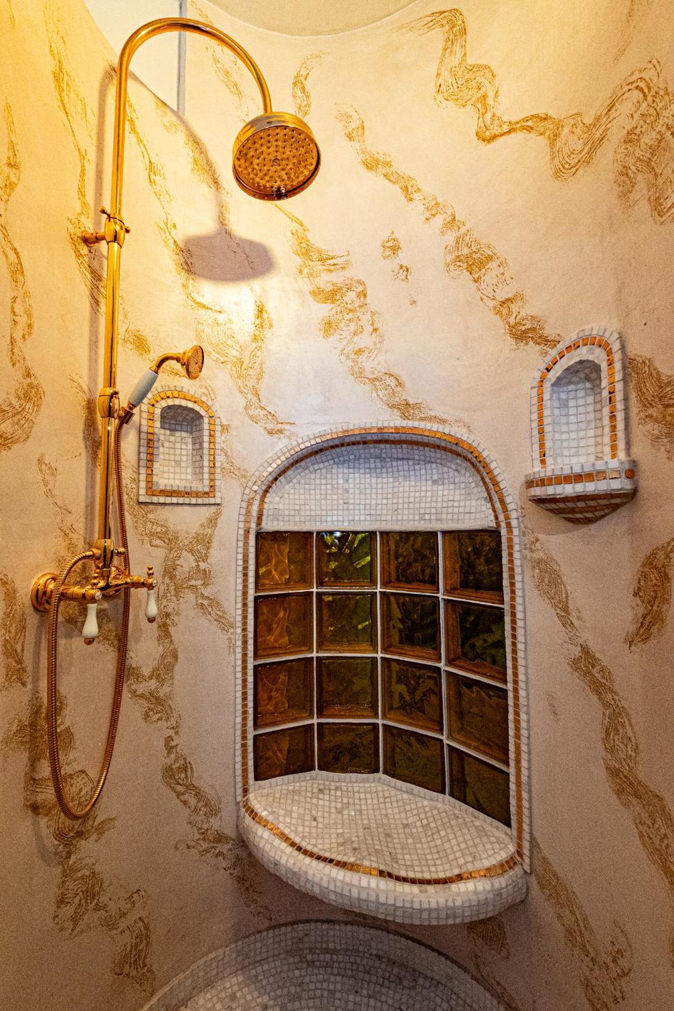 Guest house Erossuite