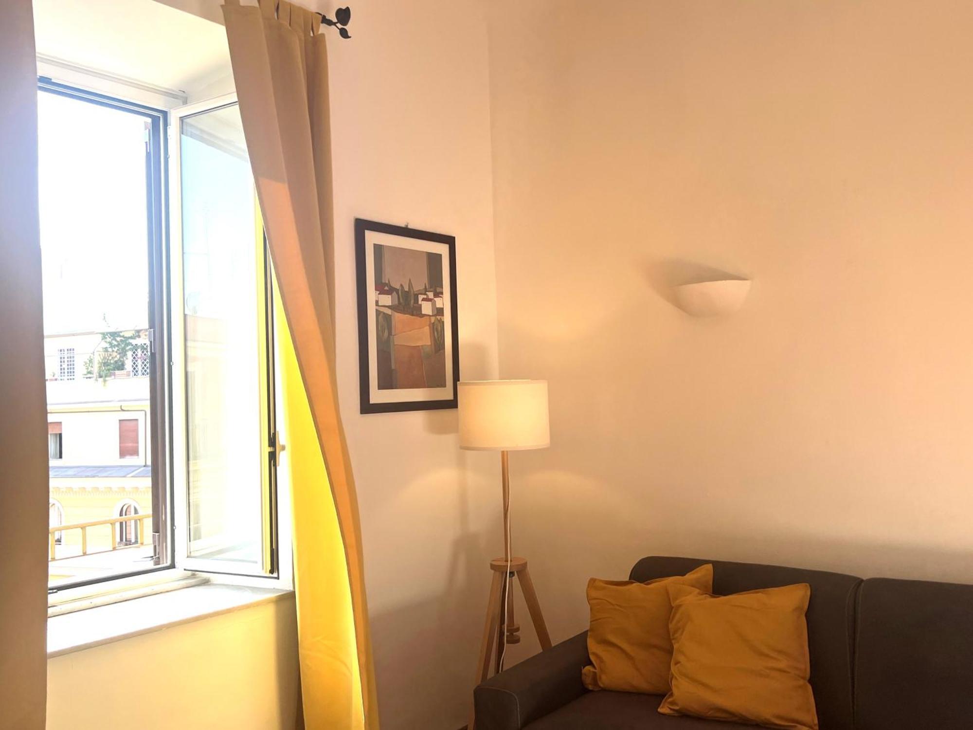 La Piccola Terrazza In Vaticano Otranto Terrace Apartment