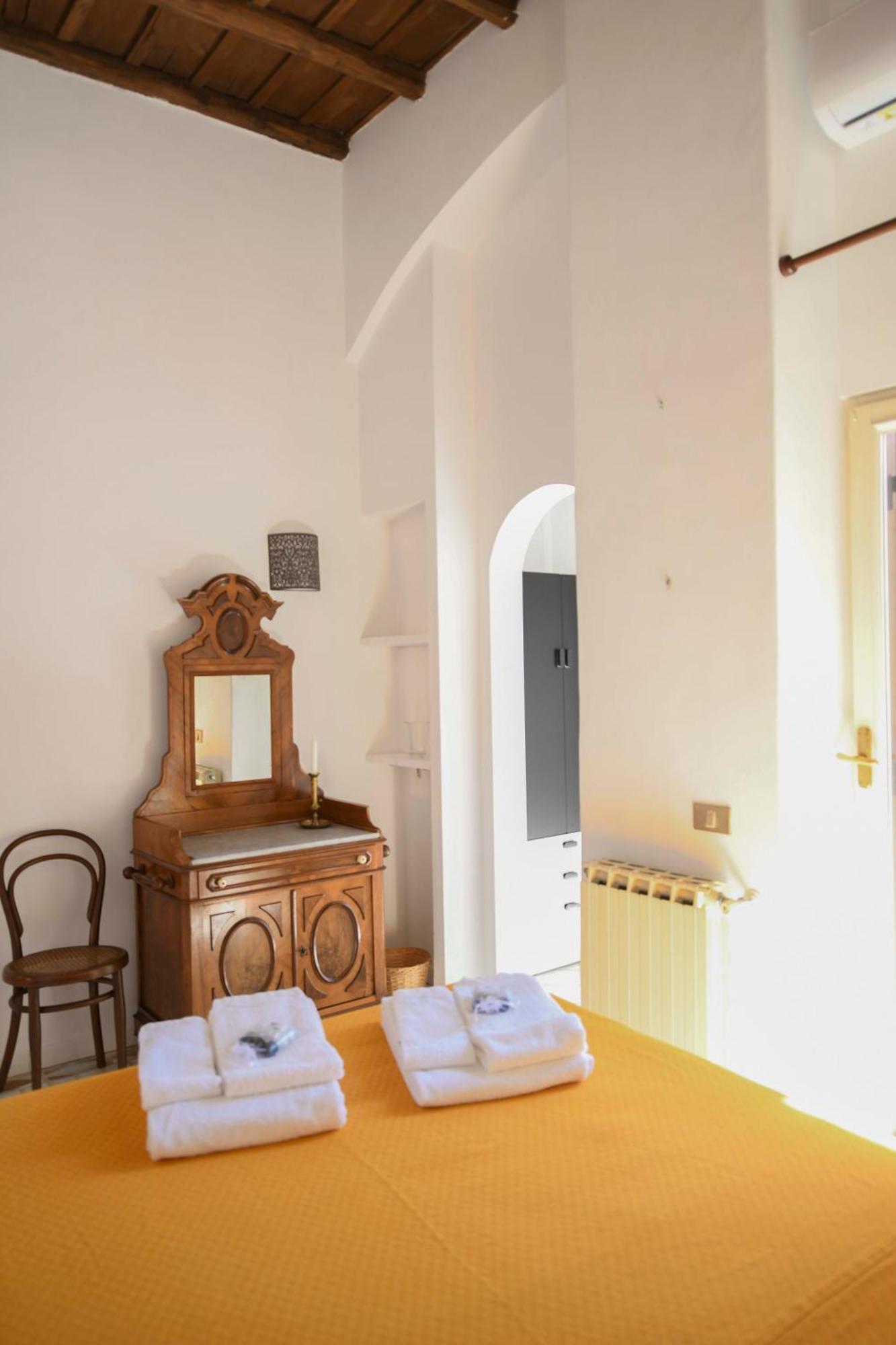 Storico Borgo Pio * Roma