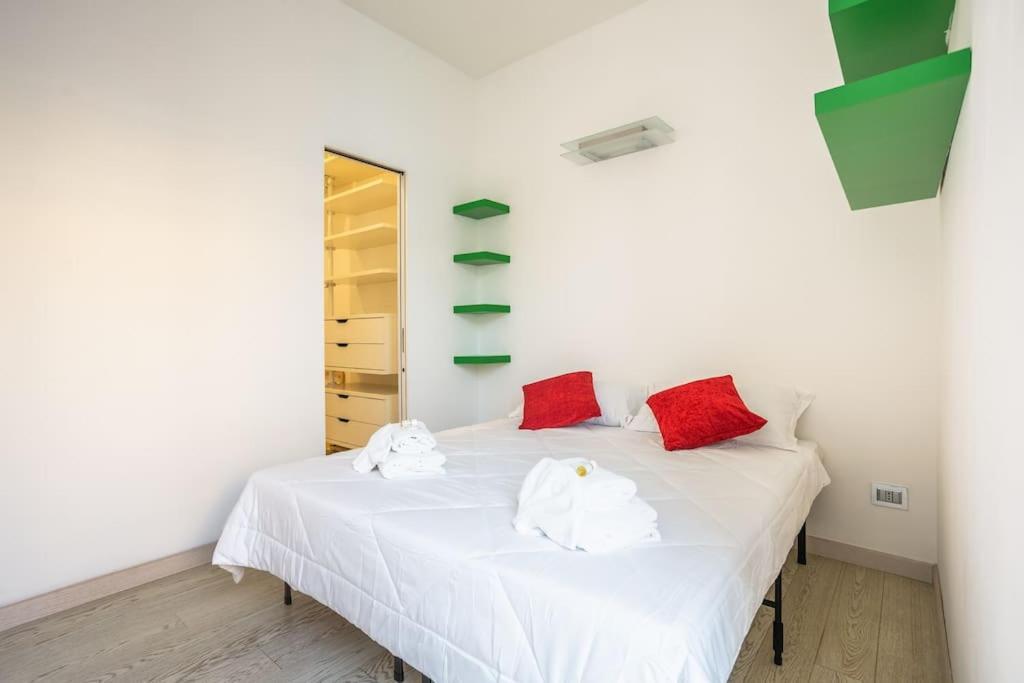 Charme & Luxe 2 Bedroom Center Apartment