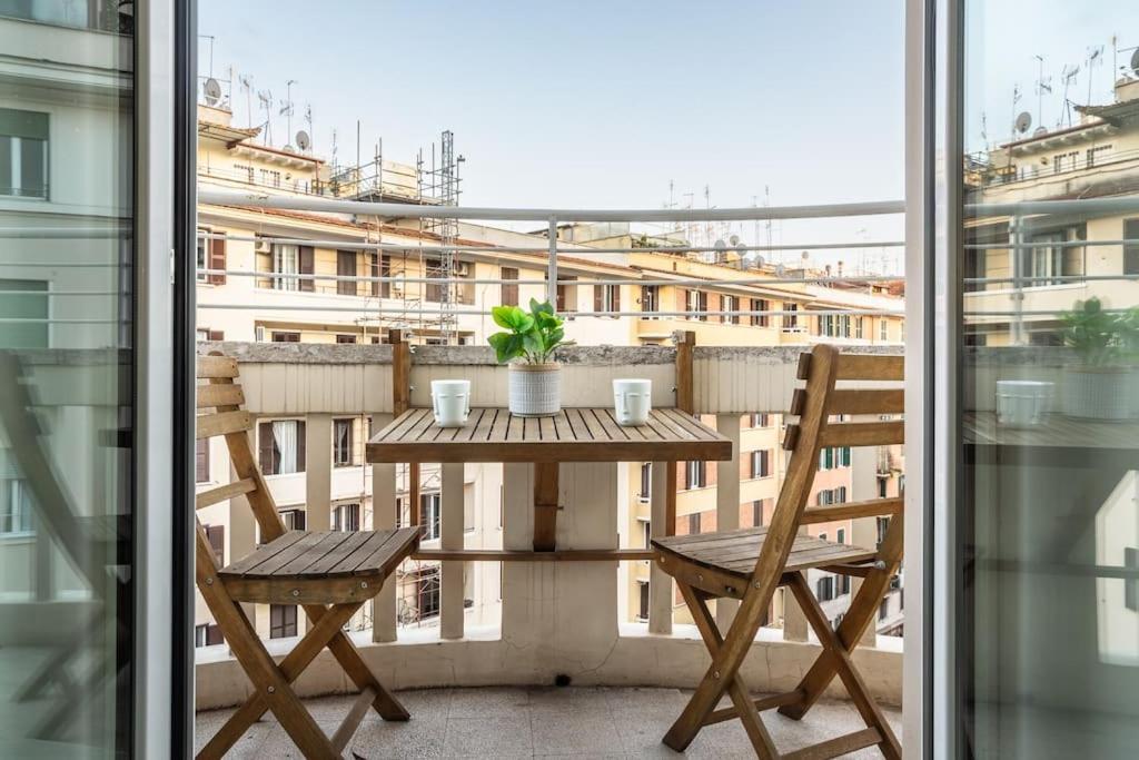 Charme & Luxe 2 Bedroom Center *