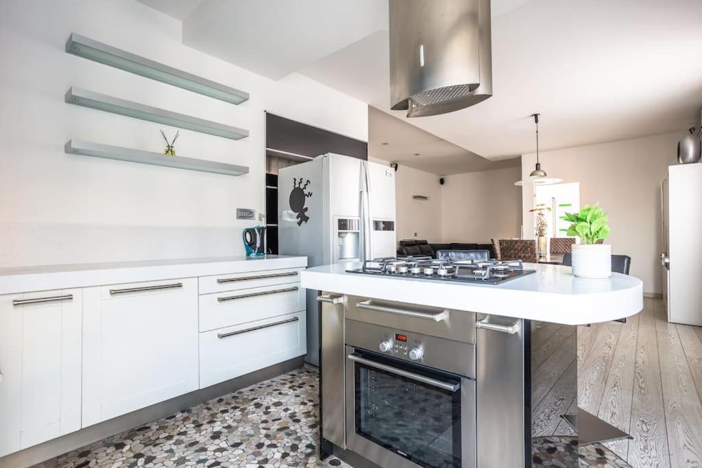 Charme & Luxe 2 Bedroom Center Rome