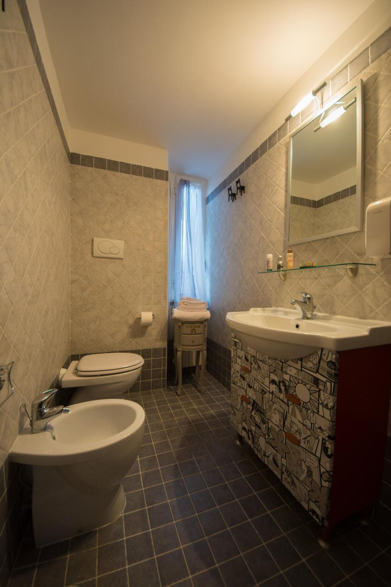 Vicolo 35 Rome