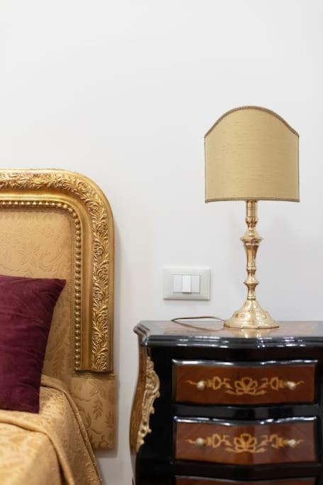 Elegant Salandra * Rome