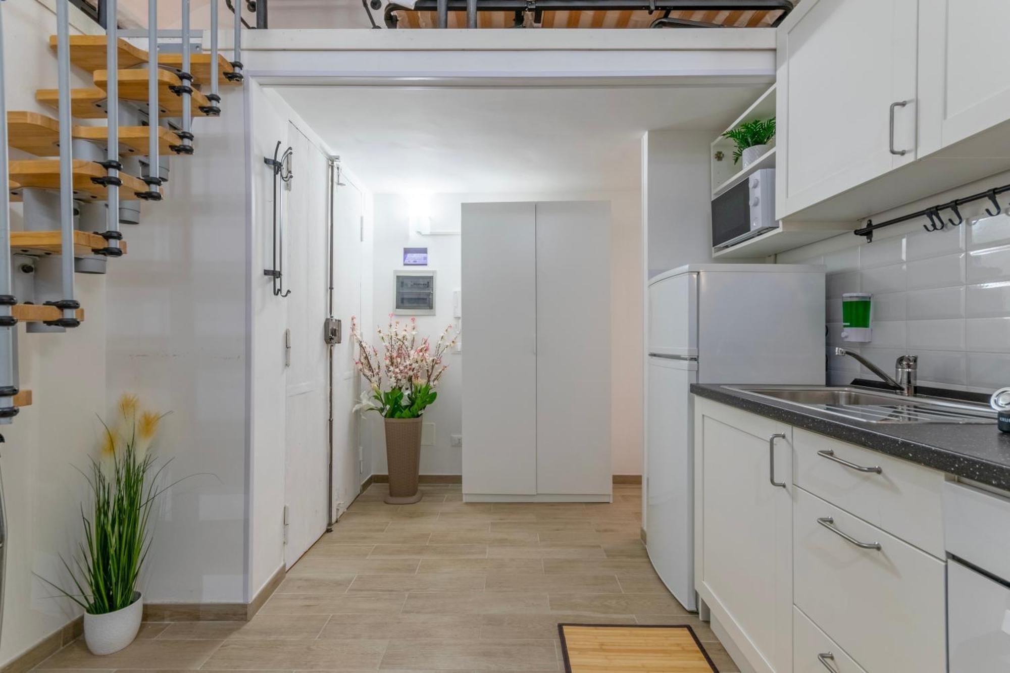 Marcantonio Colonna - Loft X5 Persone, Wi-fi, Aria Condizionata Nelle Camere, Parcheggio Privato, Metro A Lepanto 800mt Da Vaticano Apartment *