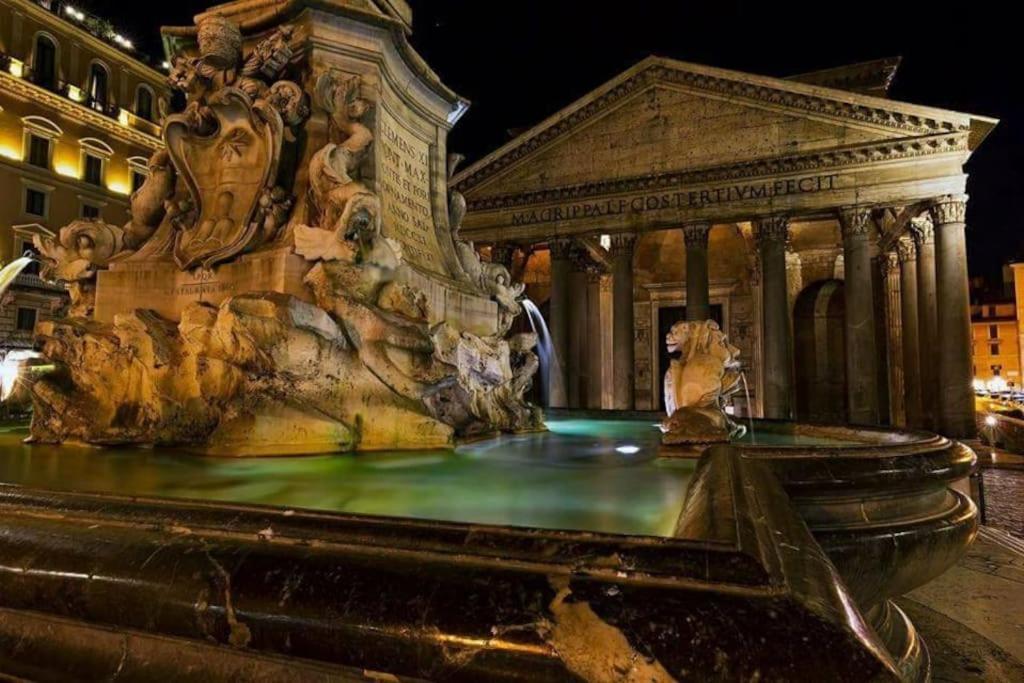 Pantheon 2 - Large In The Hearth Of A Rome