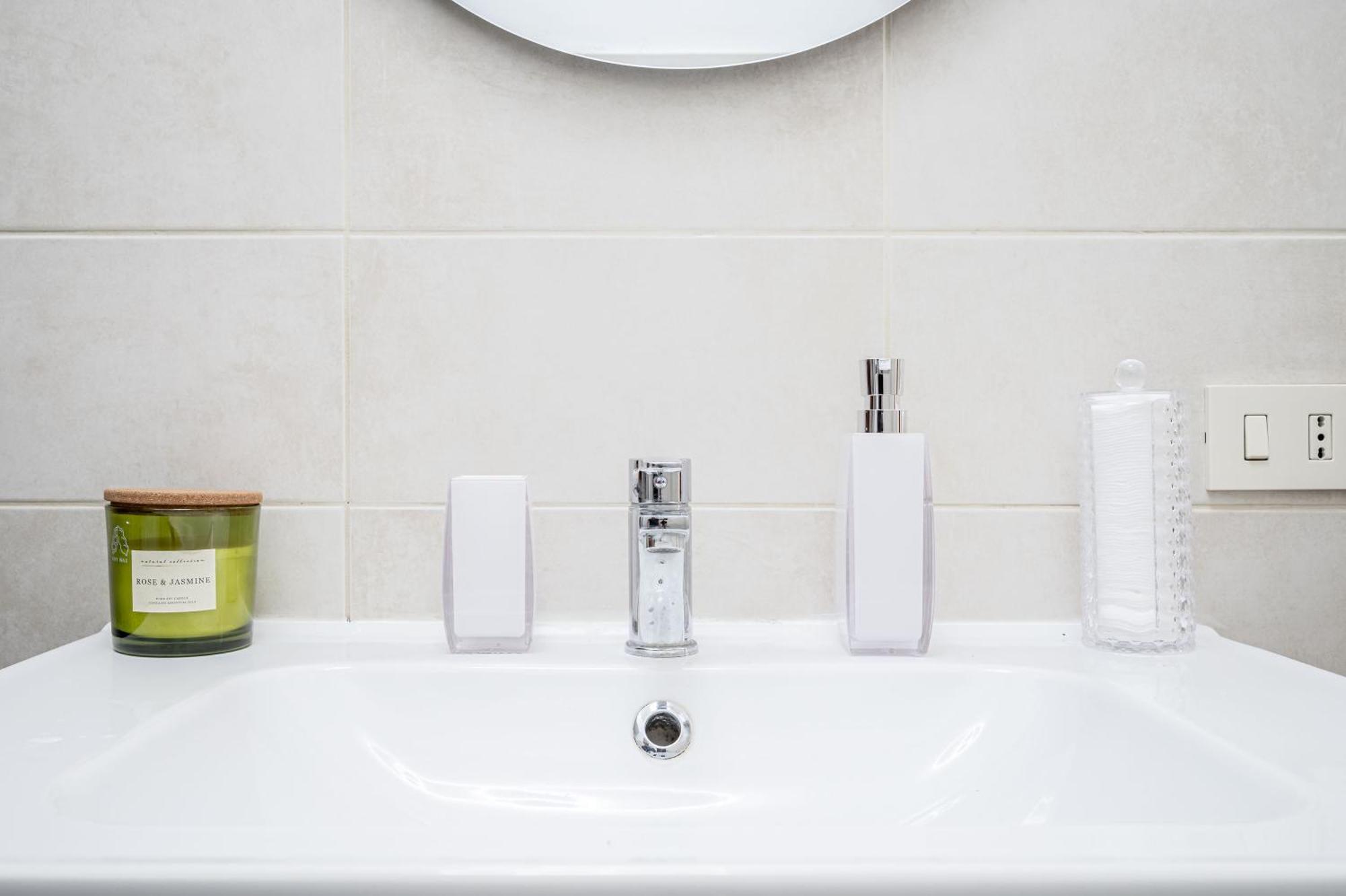 Dream Modern In Air Conditioning Wifi Near The Metro A Apartment Rome
