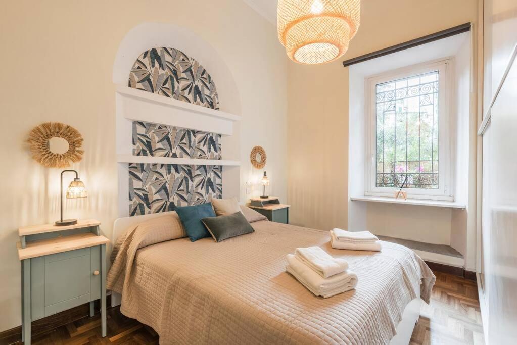 Appartamento Poerio Home&garden Near The Centre Of