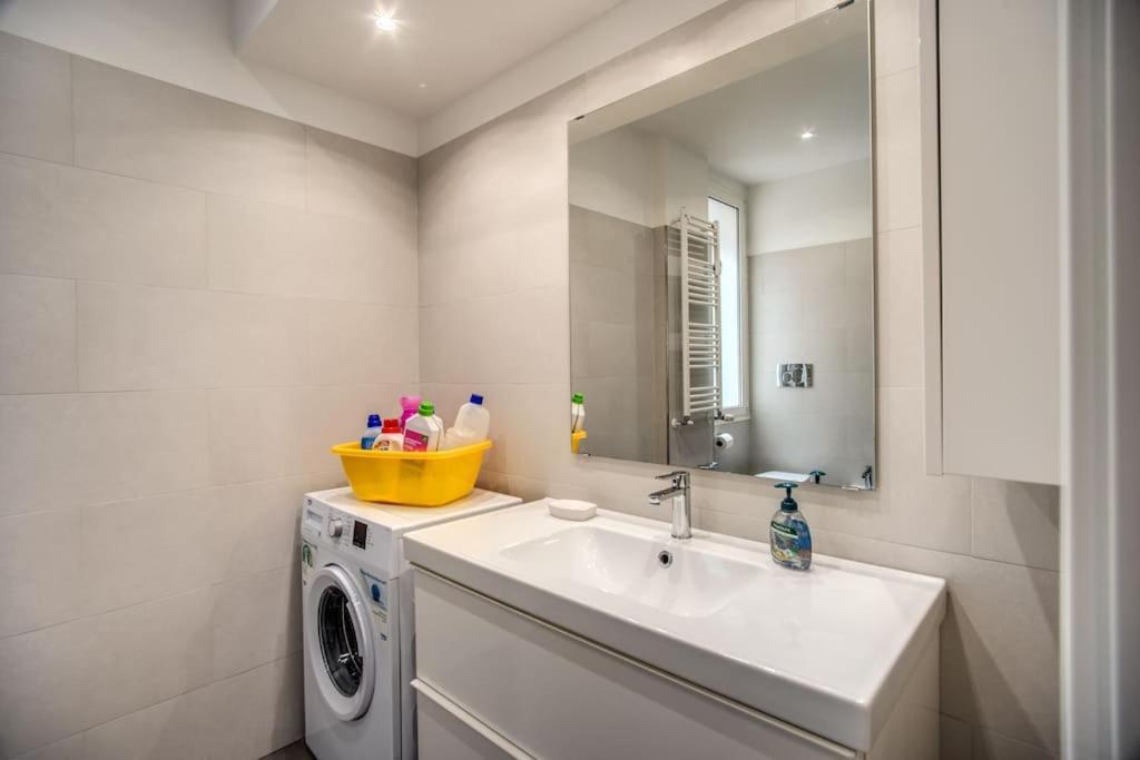 Homely - Spacious In Gianicolo District * Rome