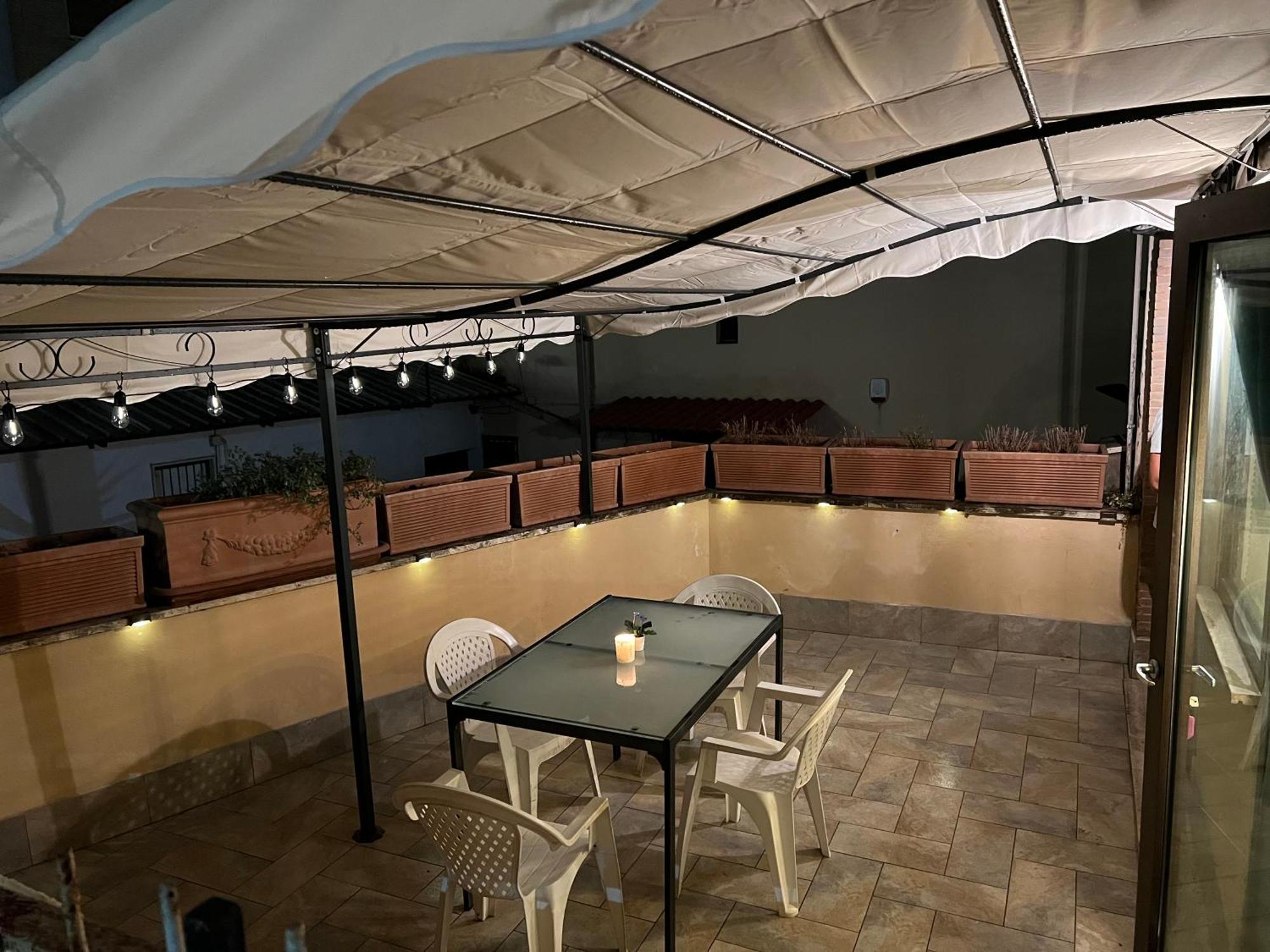 Apartment Rea Silvia Intero Indipendente Rome