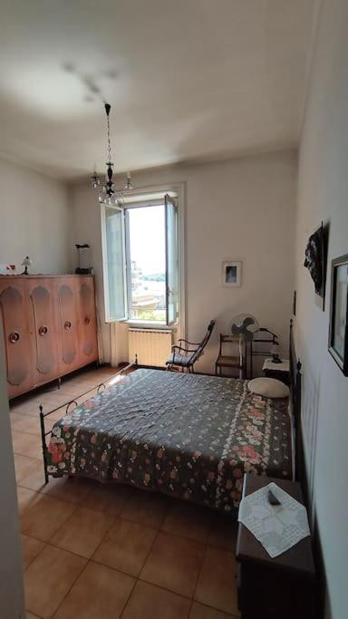 No-mad Bright And Spacious 4bed Flat, 5' From Metro, Train