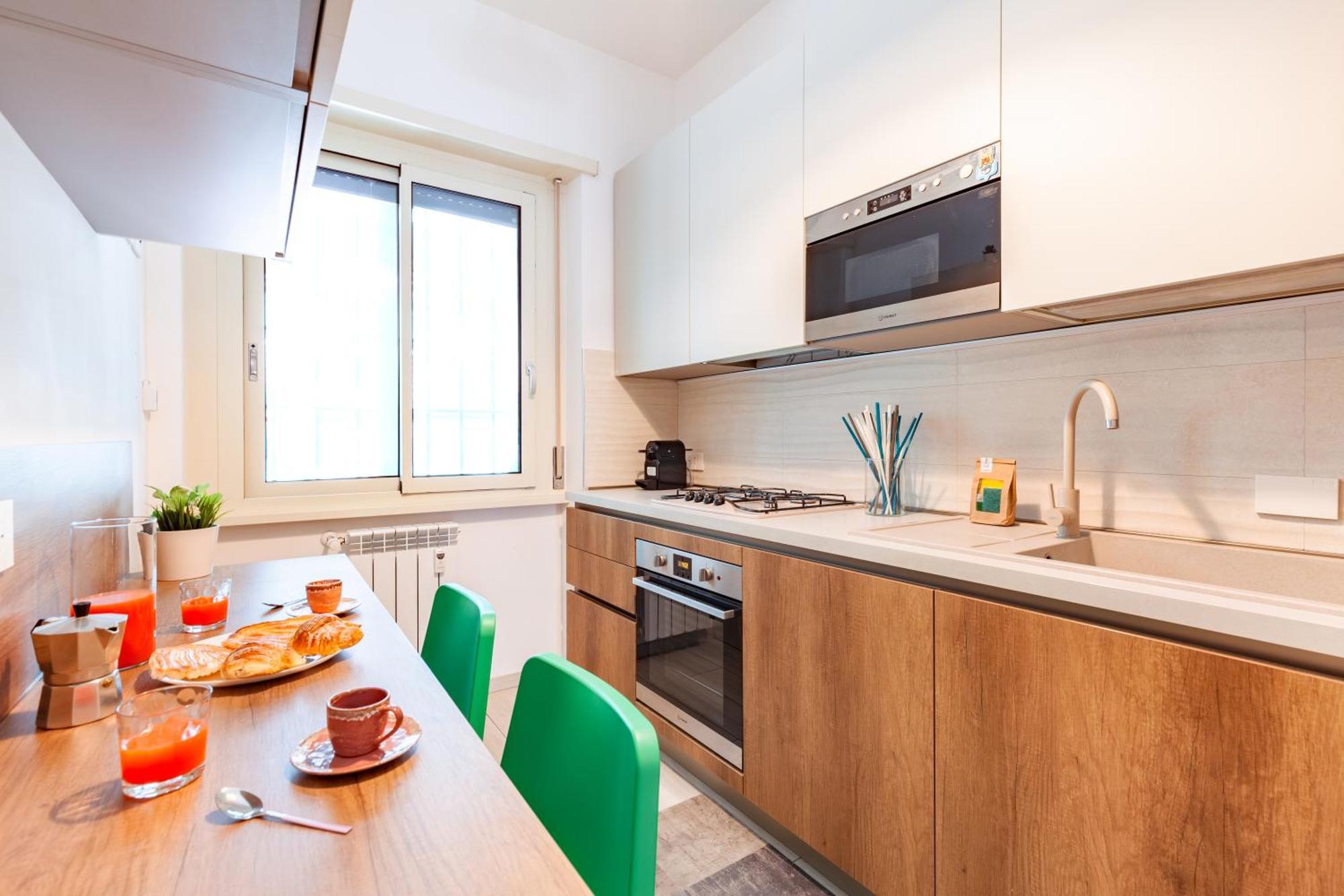 Hostly- Don Bosco Light Appartement
