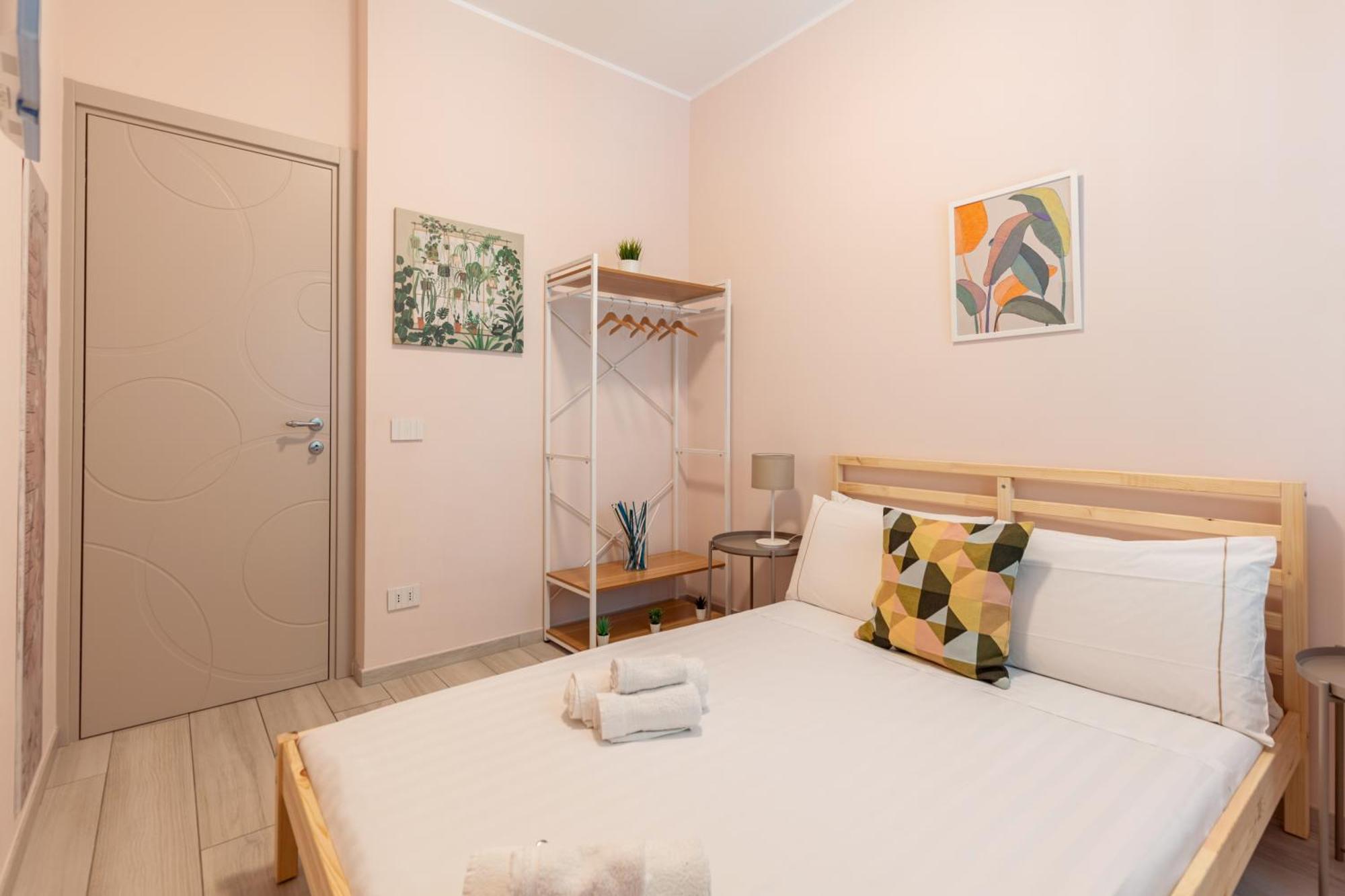Appartement Hostly- Don Bosco Light Rome