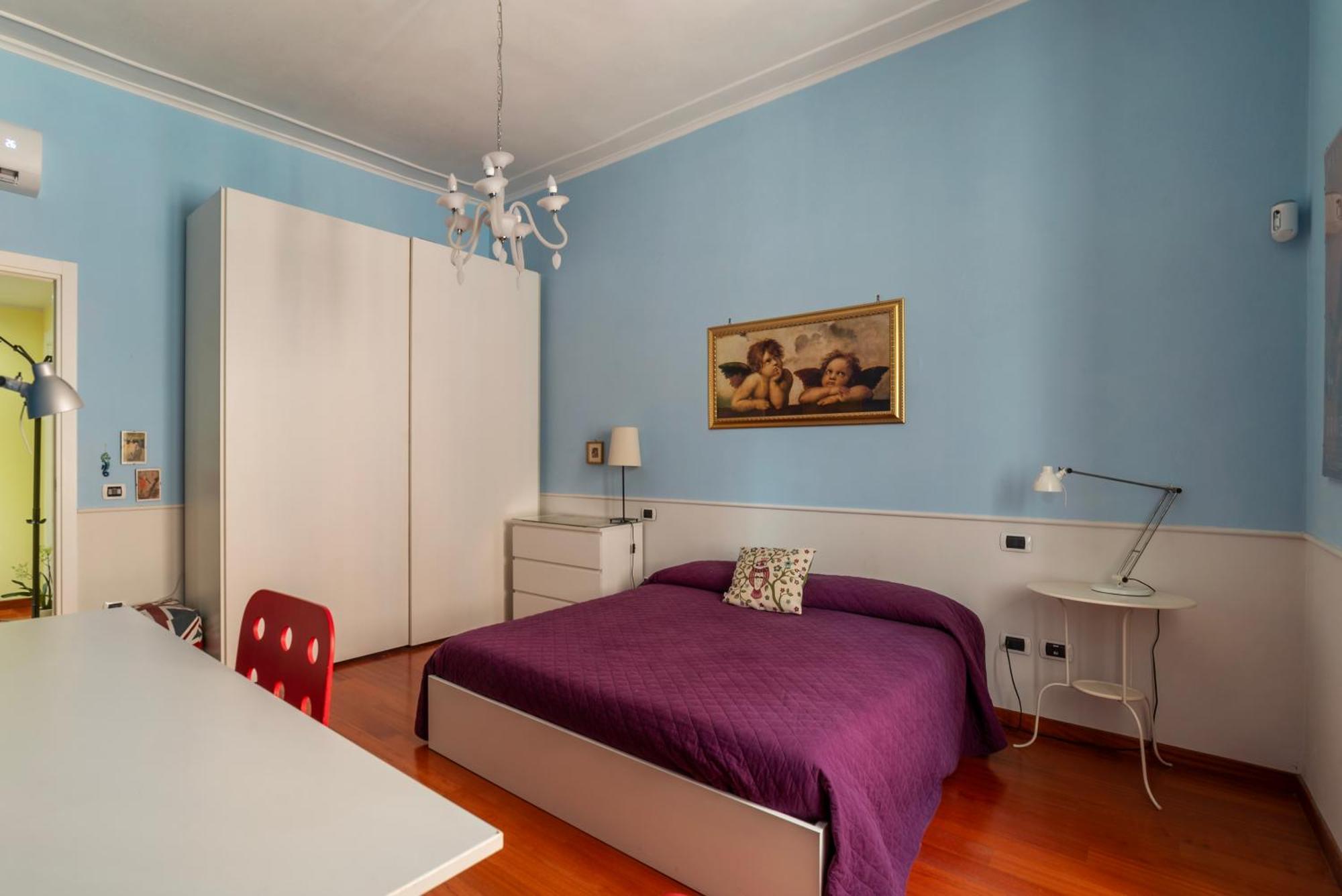 San Giovanni Huge Apartment