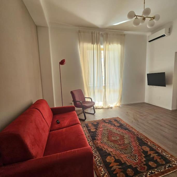 Elegant Terrance In St Peter Apartment Rome