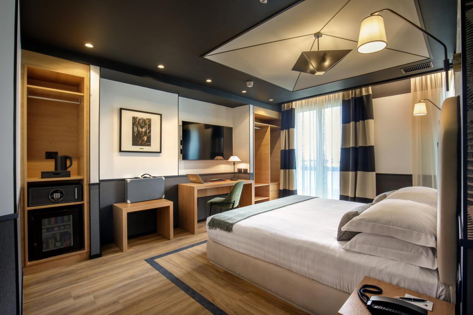 Hotel Domidea Rome