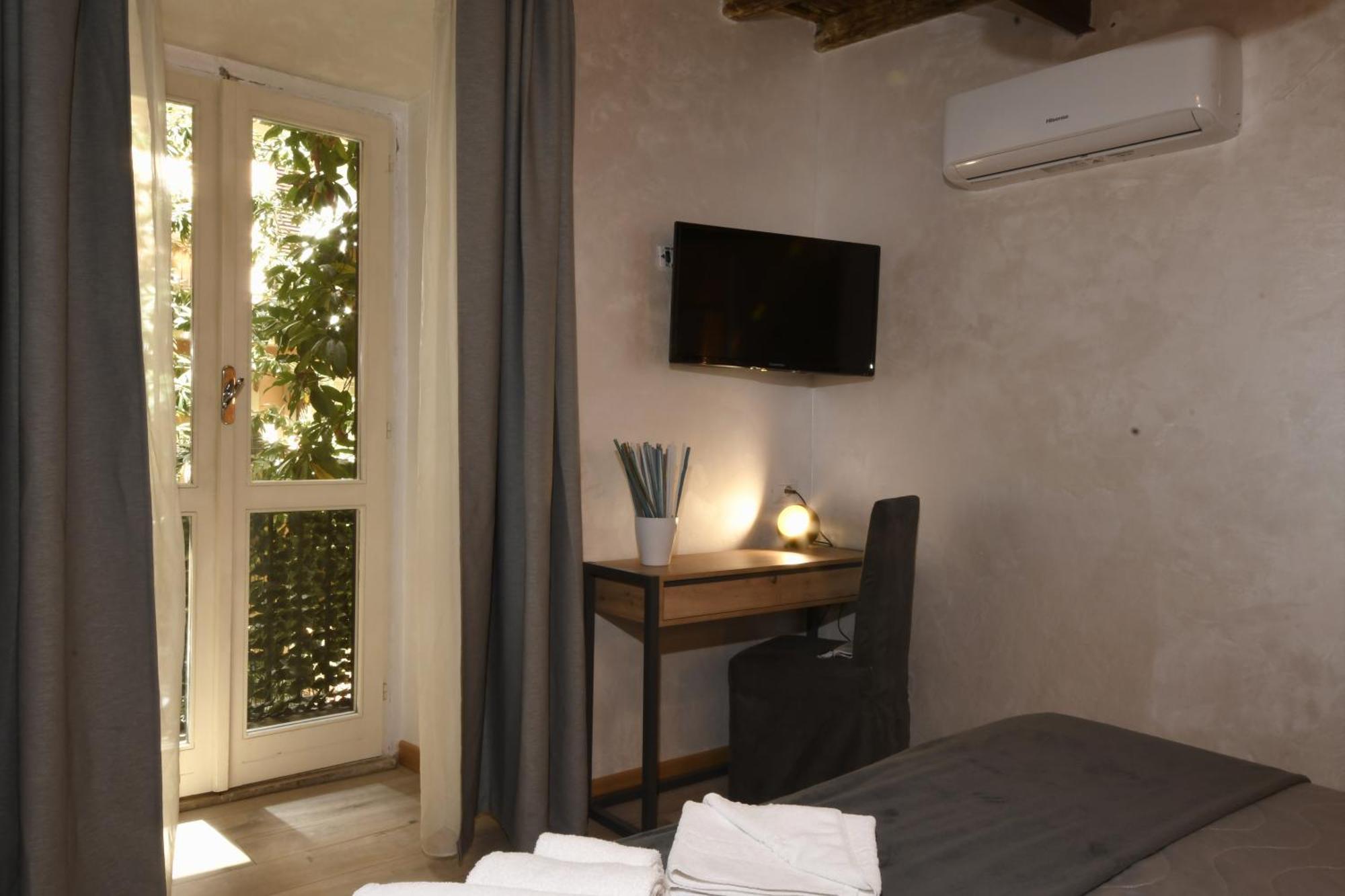 Dulcis In Pantheon Guest house Rome