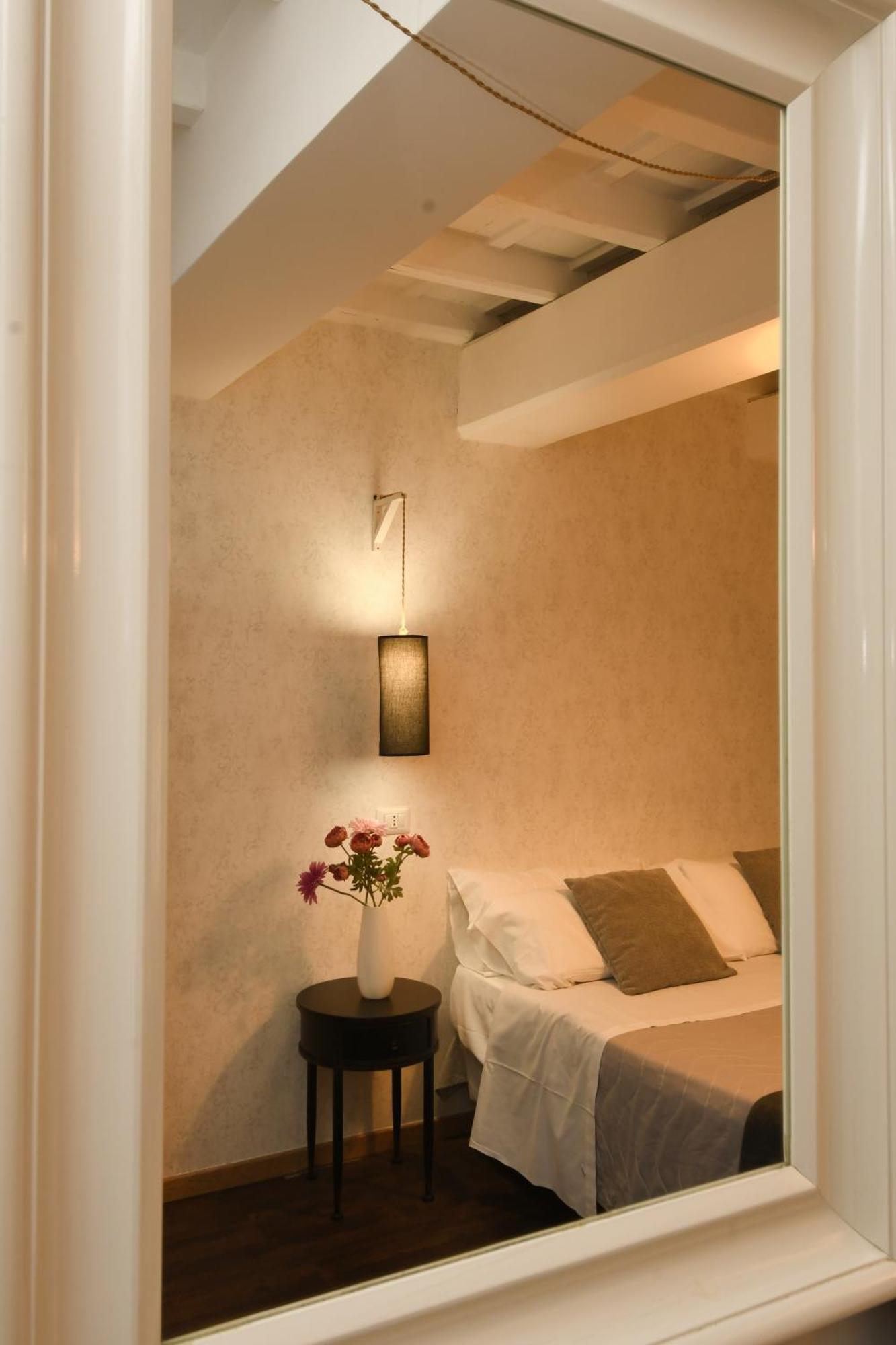 Guest house Dulcis In Pantheon Rome