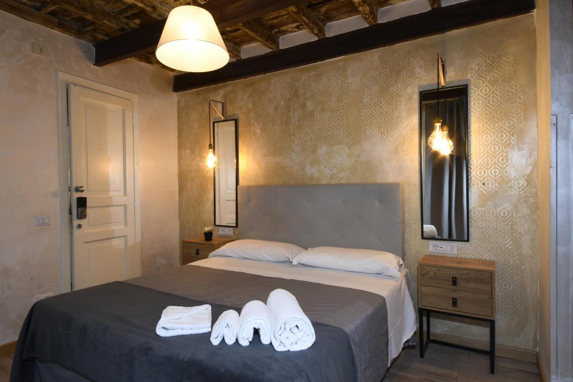 Dulcis In Pantheon Guest house