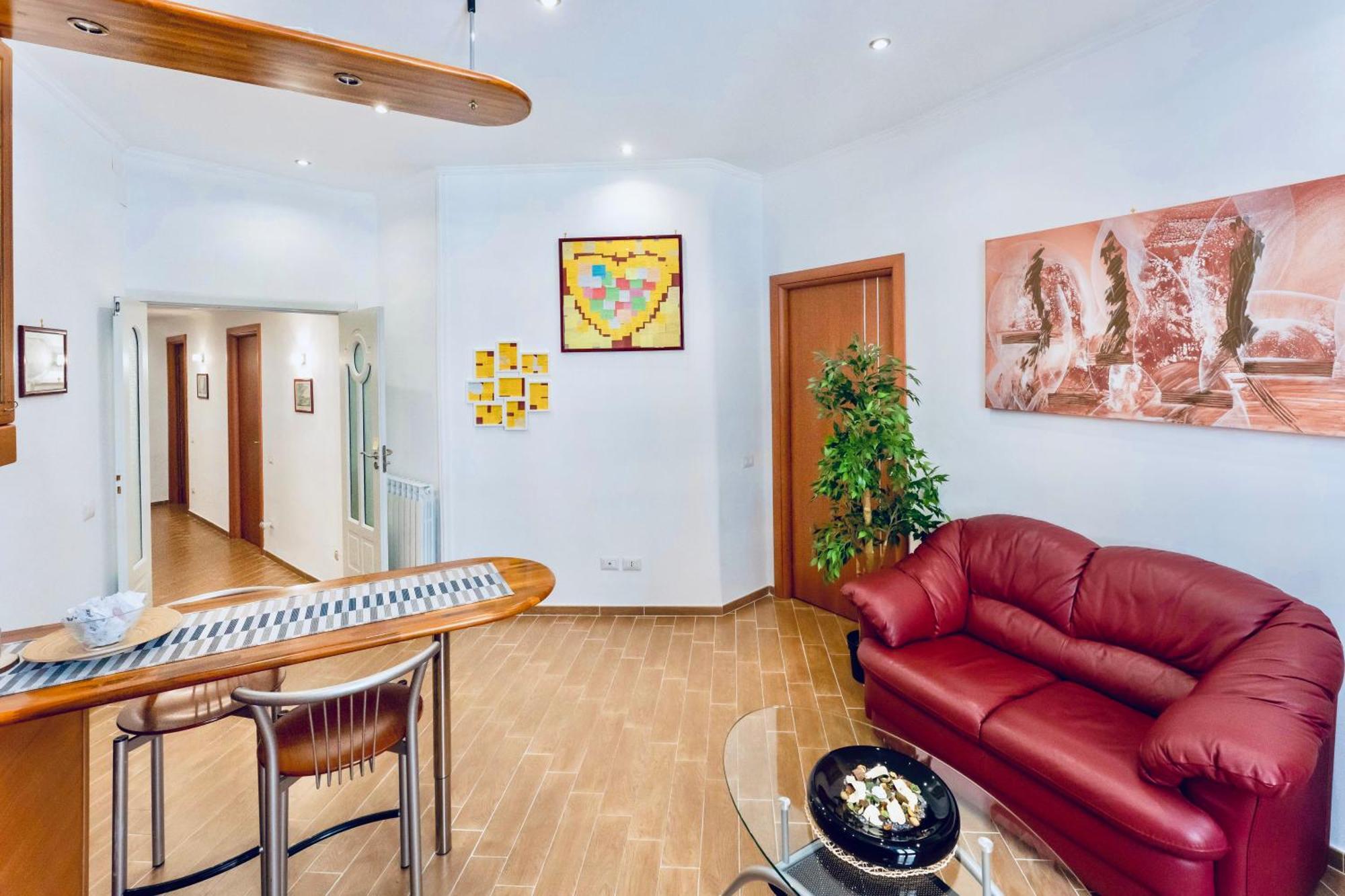 Miclad Colosseum Guest House 3*