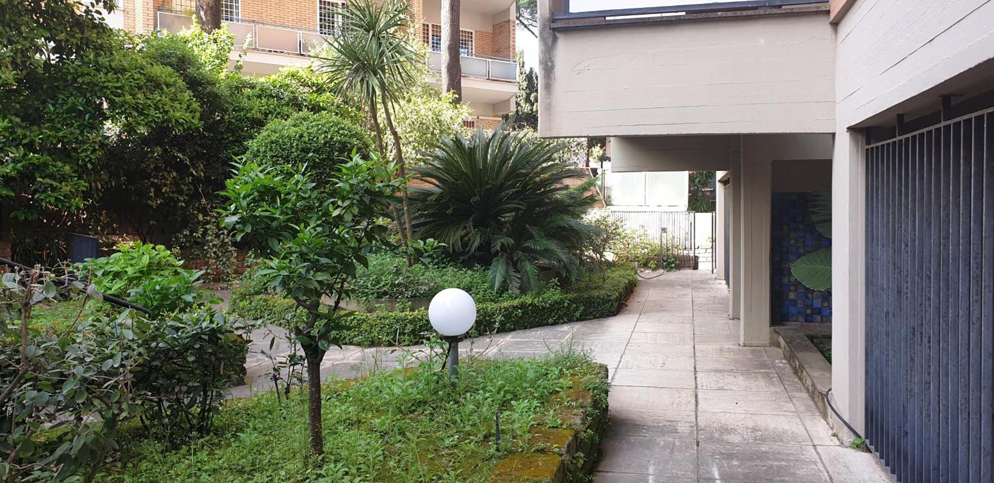 La Casa Delle Camelie Rome