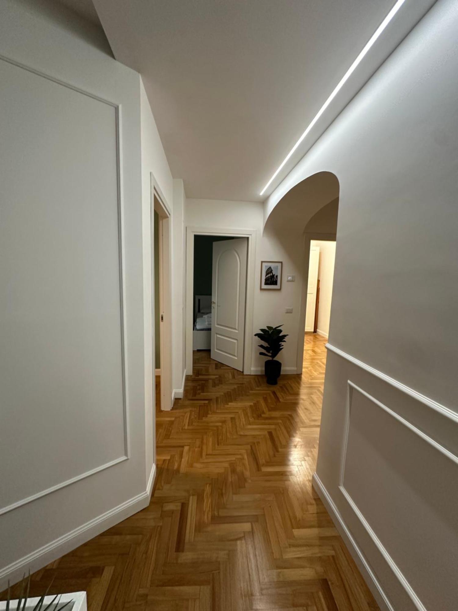 Luxury Via Veneto Apartment *