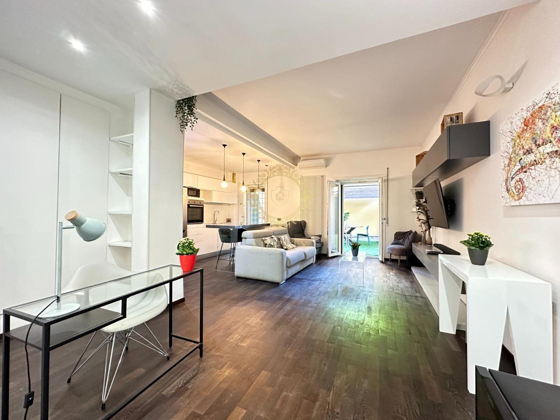 Secret Garden Apartment