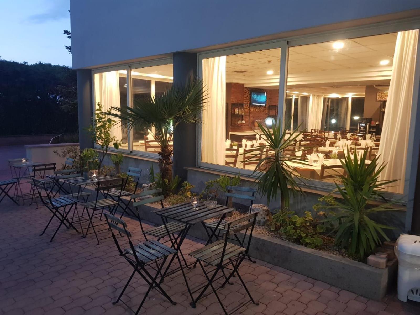 Scheppers Hotel 3*