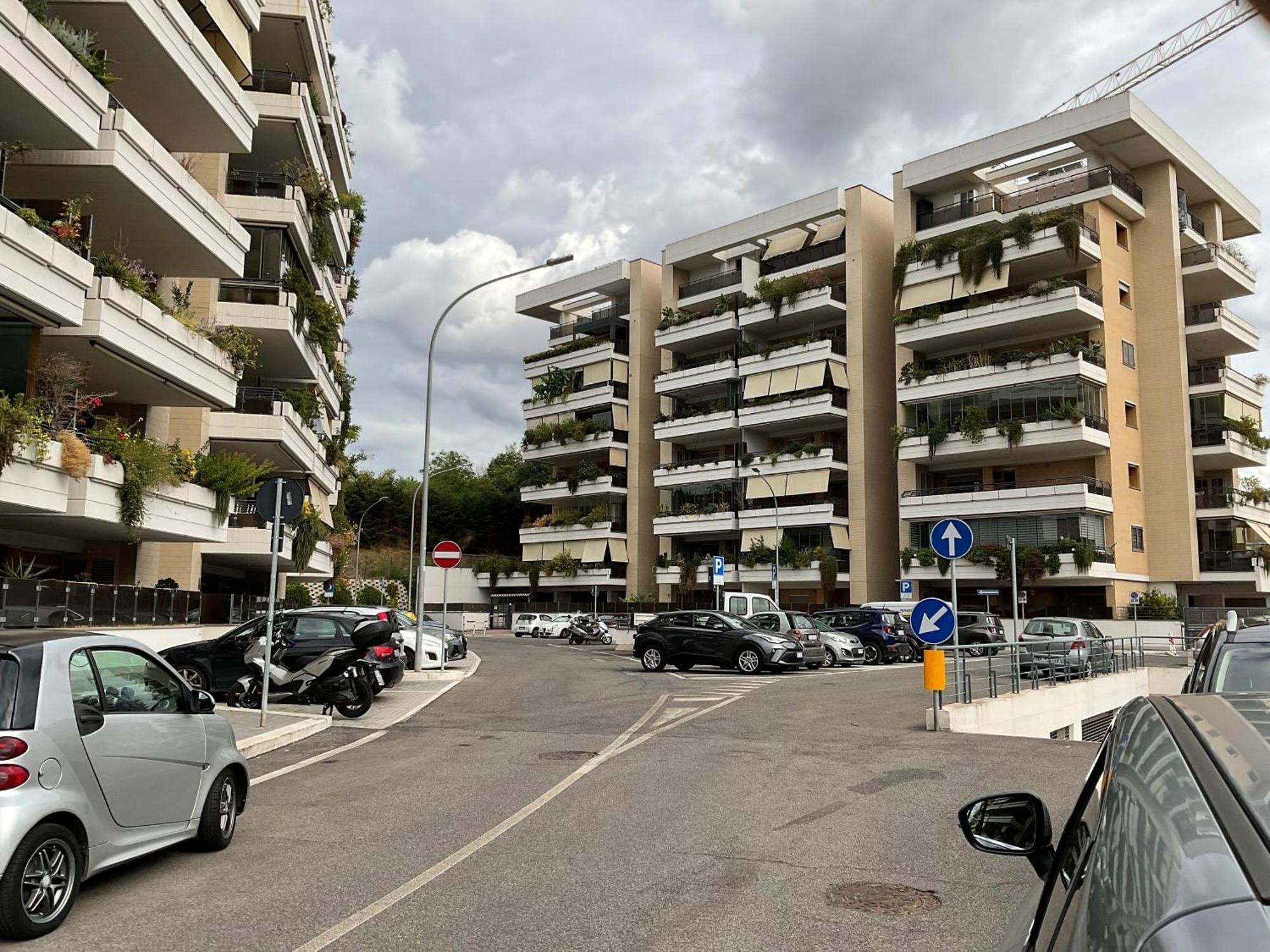 Golden Star Near Vatican, Aurelia Apartment *