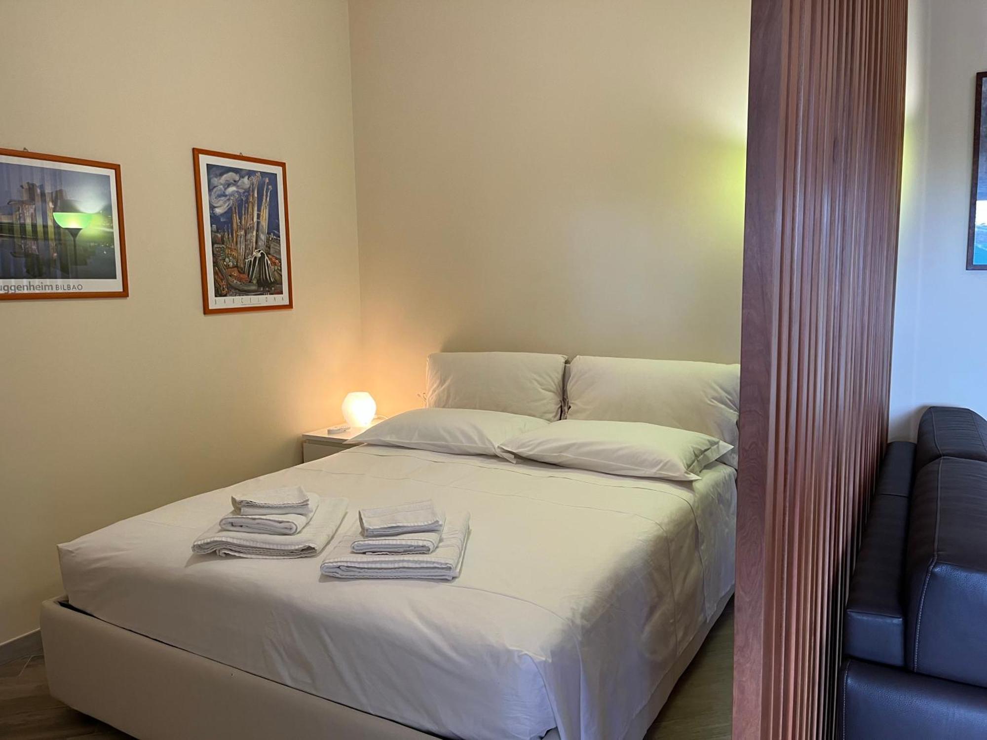 Laghetto Eur Apartment *