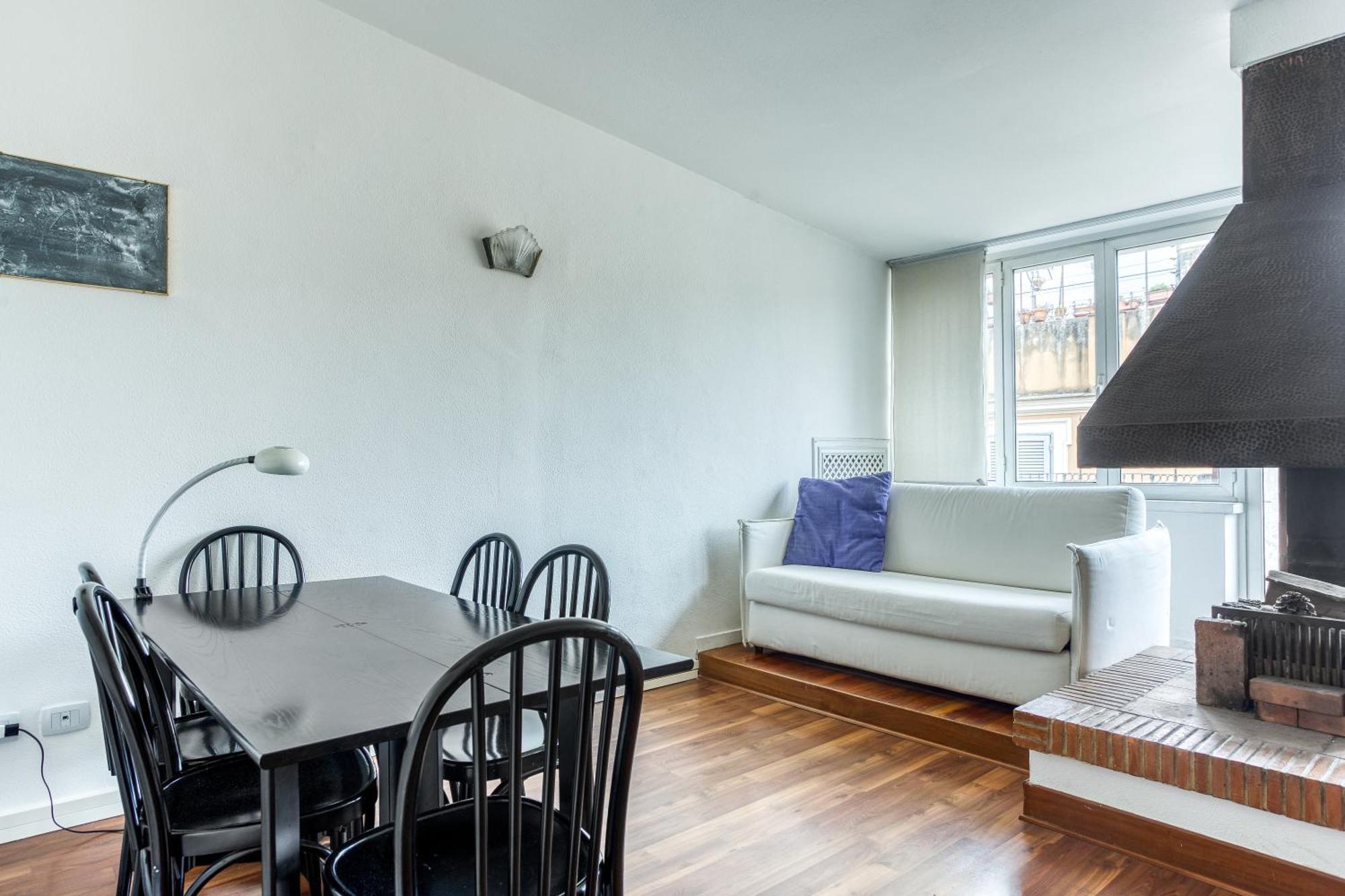 Main Loft Capocci - Rione Monti Rome