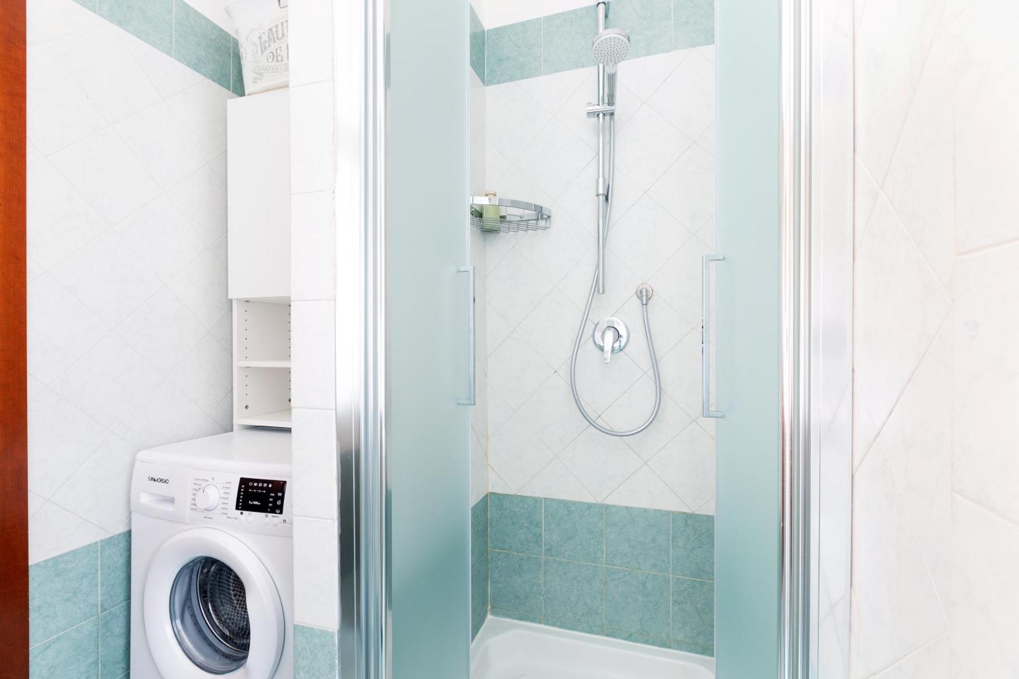 Vakantiehuis Stylish & Cozy - 5 Star Location- Balcony - View Rome